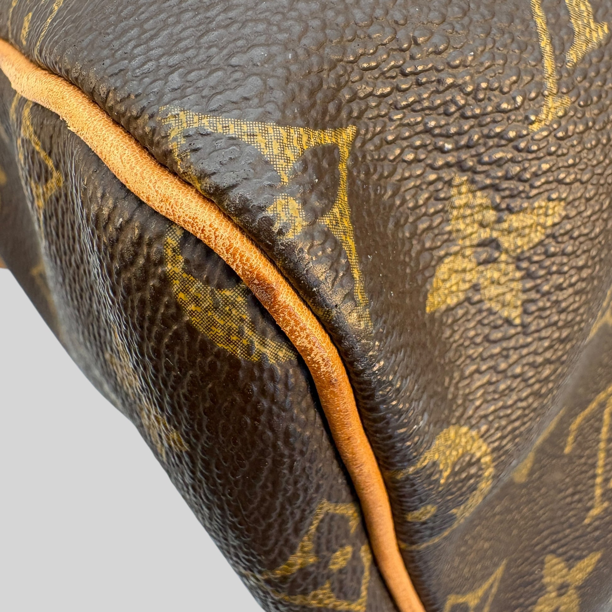 Louis Vuitton Keepall 55