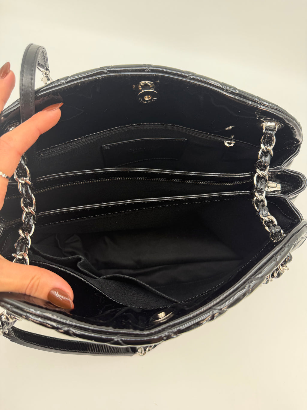 CHANEL MADEMOISELLE TOTE