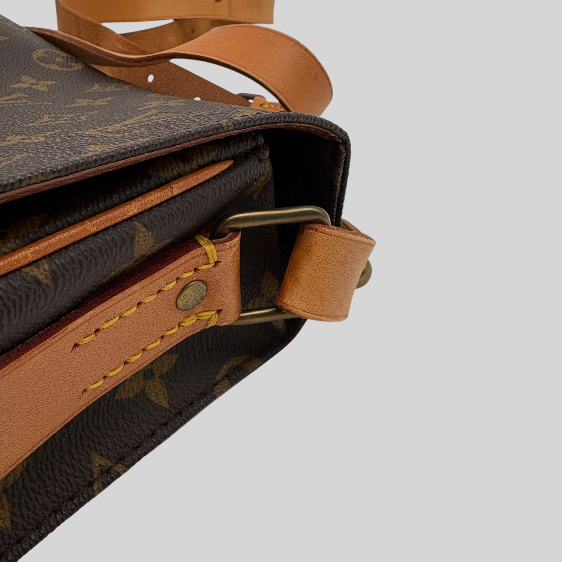 Louis Vuitton Cartouchière MM
