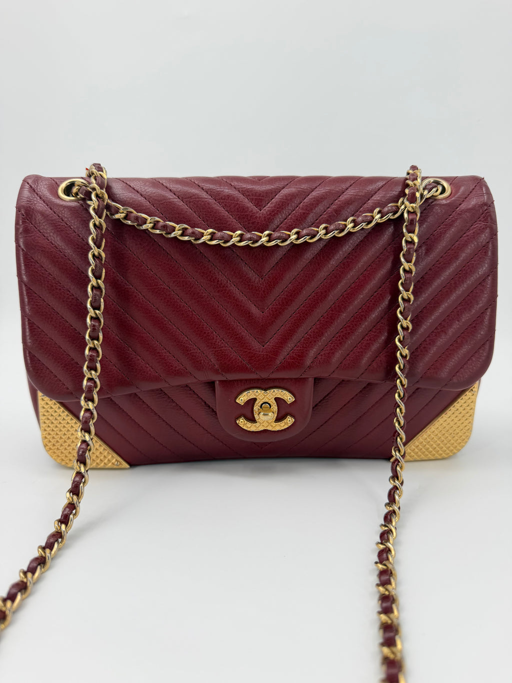 CHANEL ROCK THE CORNER FLAP BAG