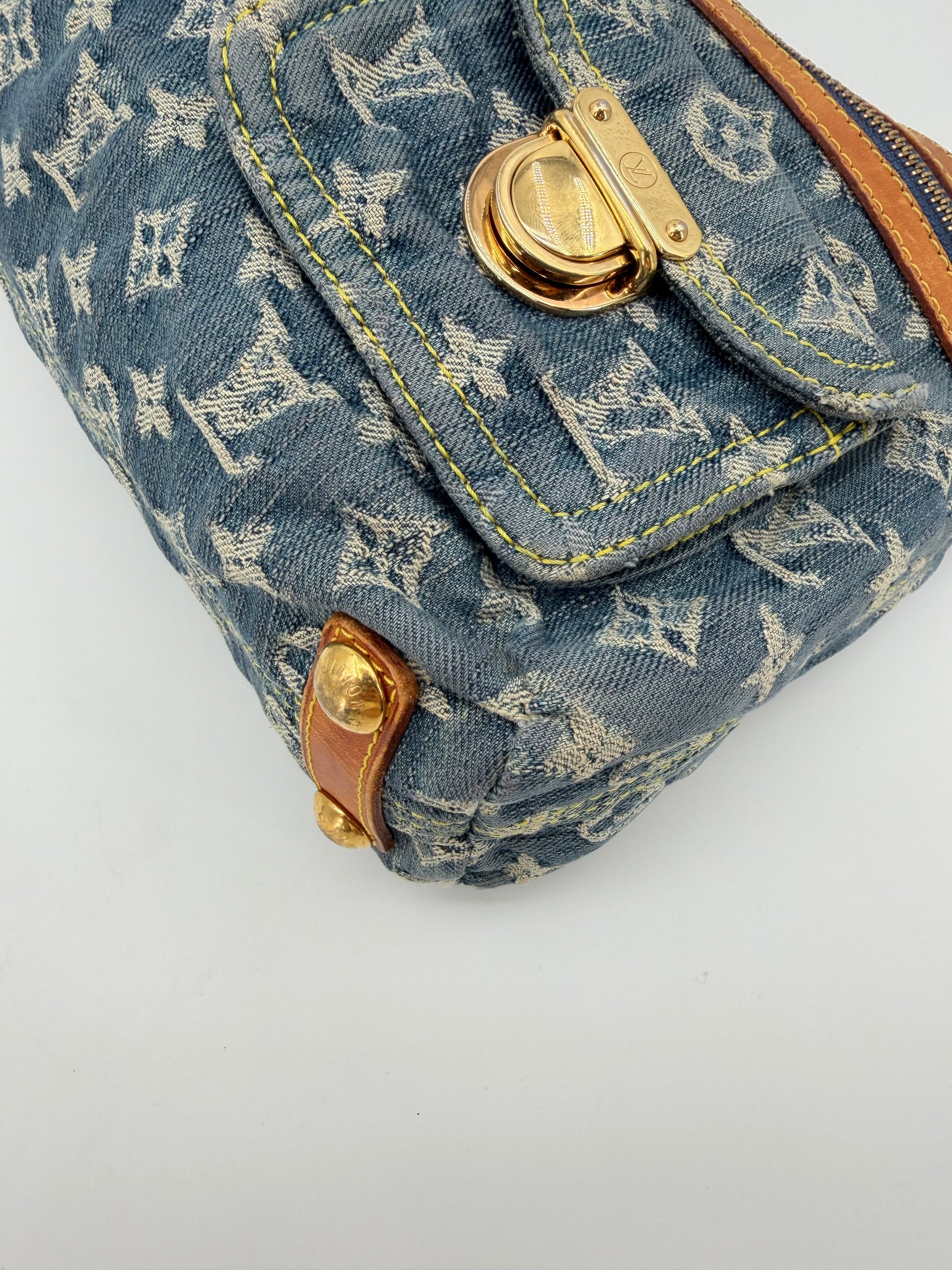 LOUIS VUITTON BAGGY PM