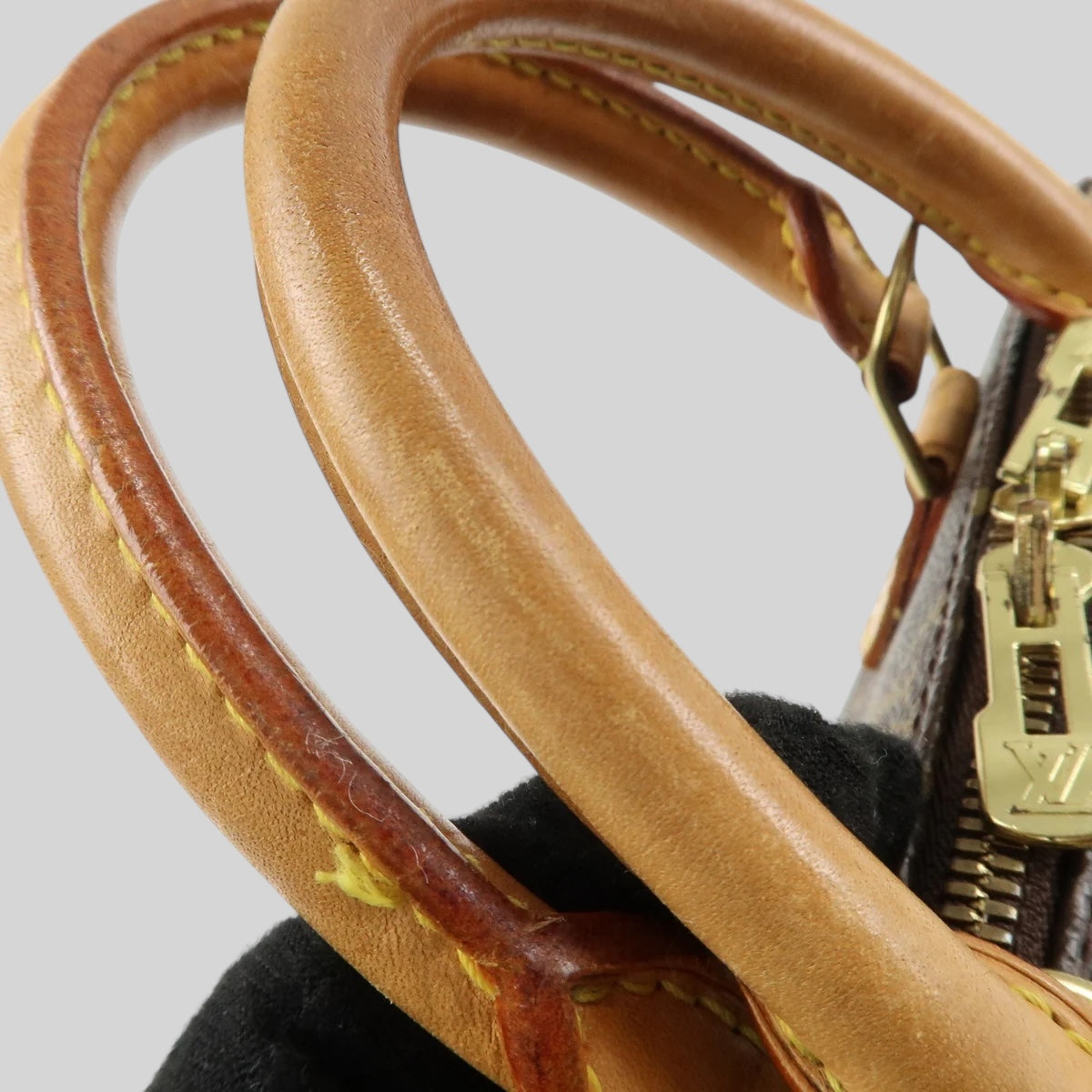 Louis Vuitton Alma PM