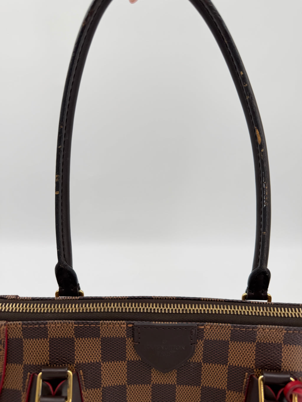 LOUIS VUITTON CAISSA