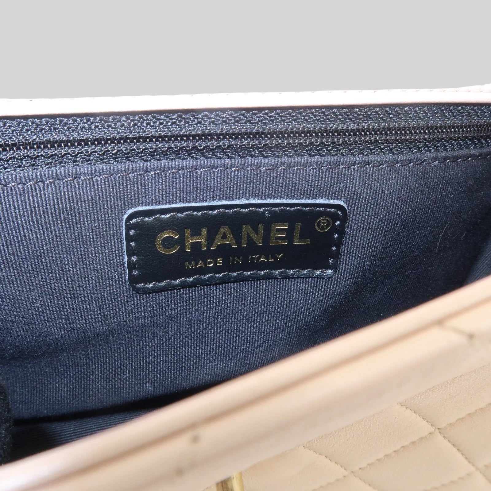 Chanel My Own Frame