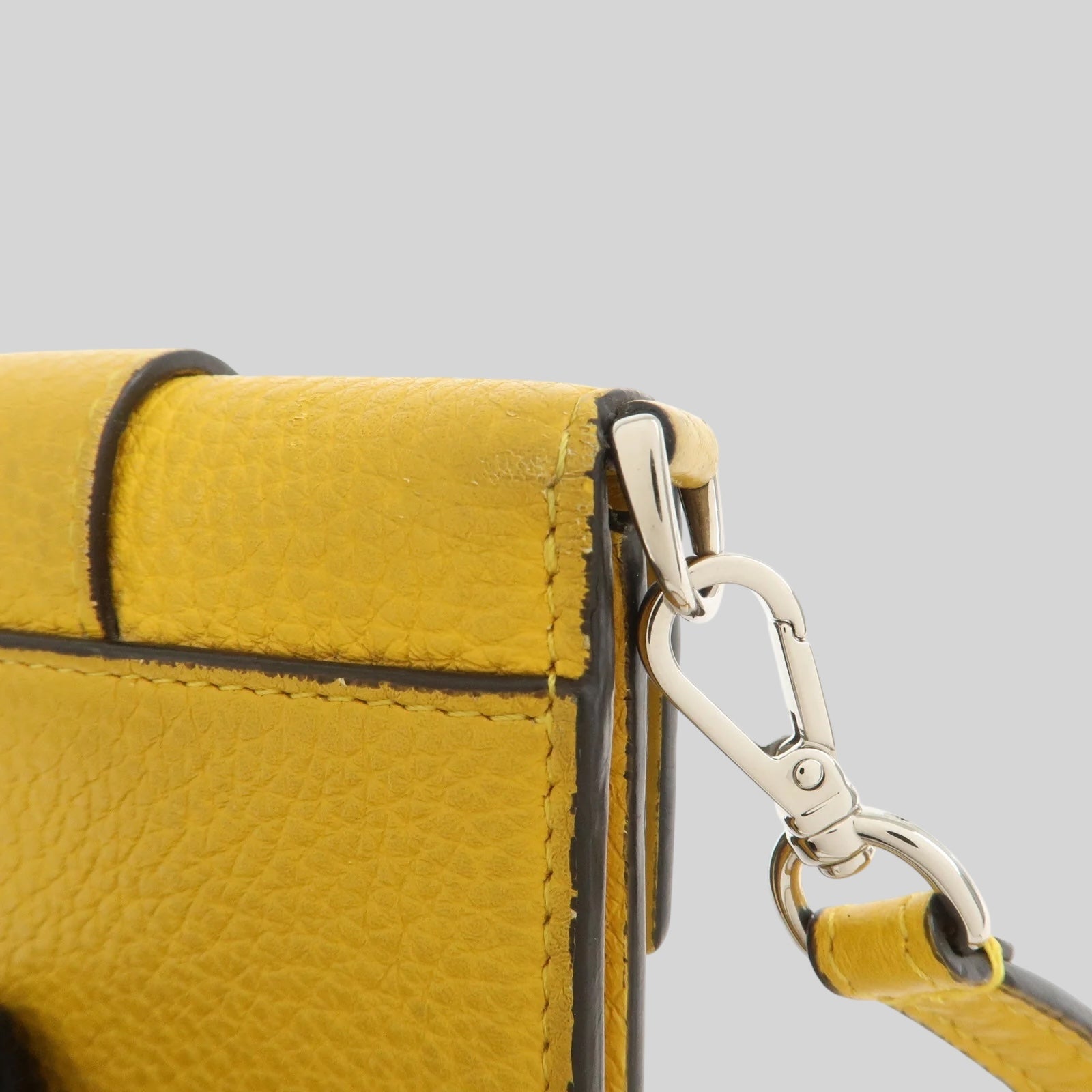Fendi Micro Flat Baguette