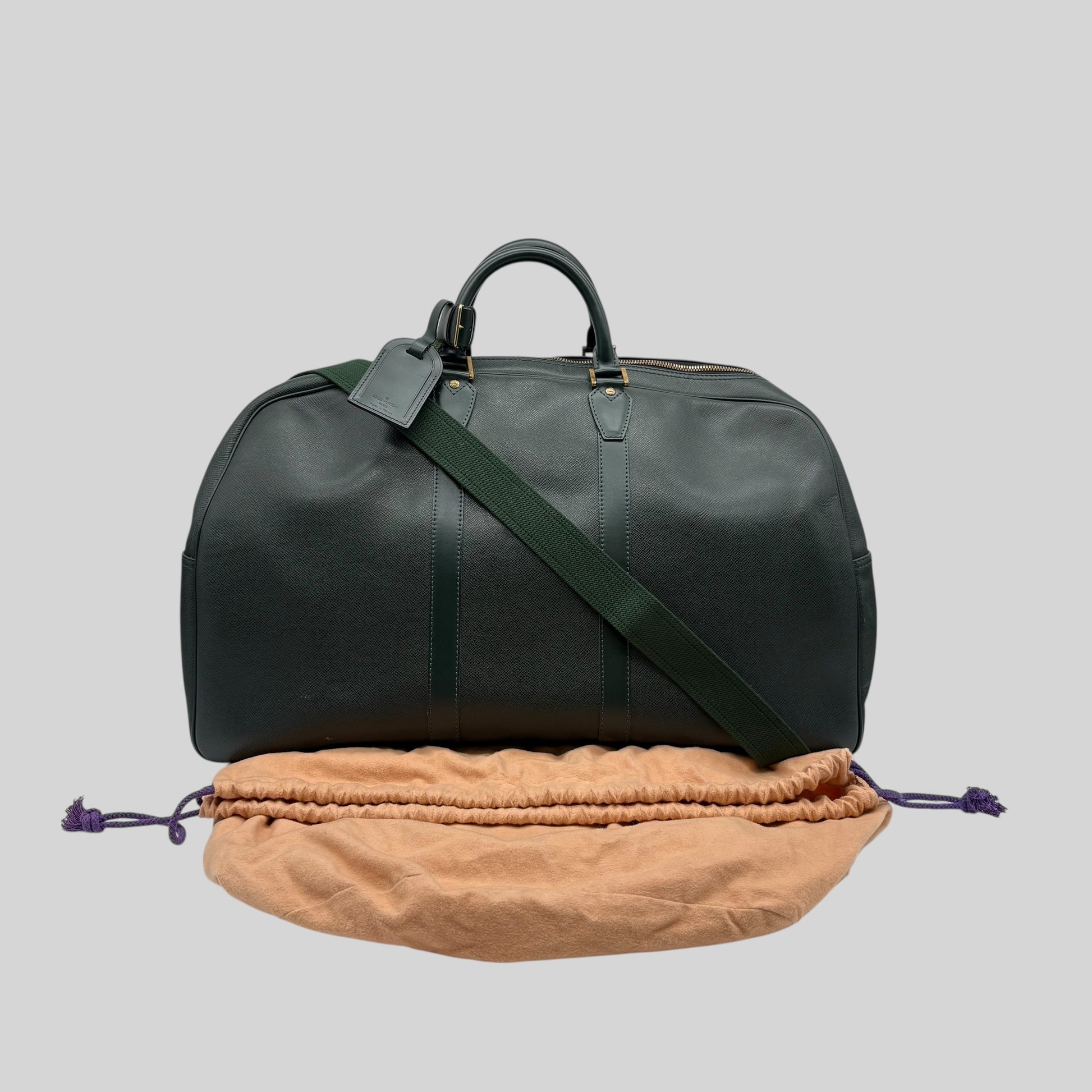 Louis Vuitton Kendall Taiga