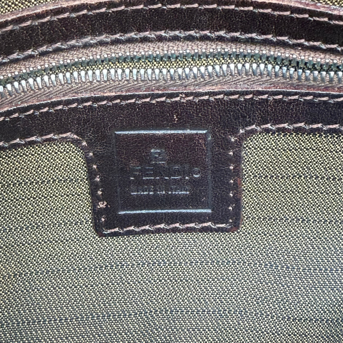 FENDI BAGUETTE FF