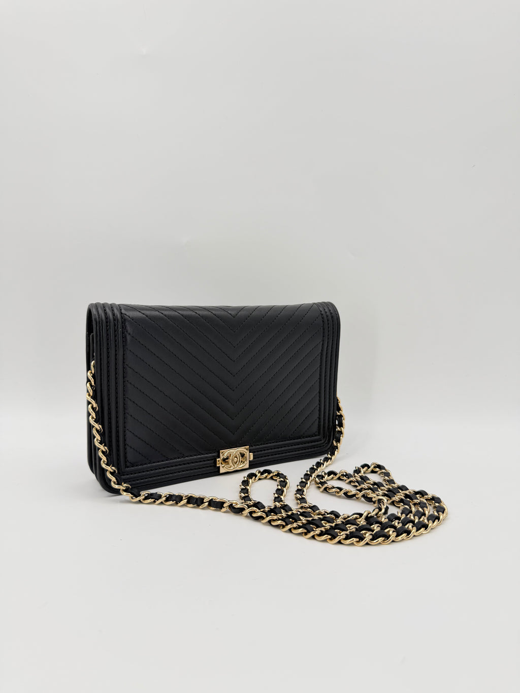 CHANEL BOY WOC