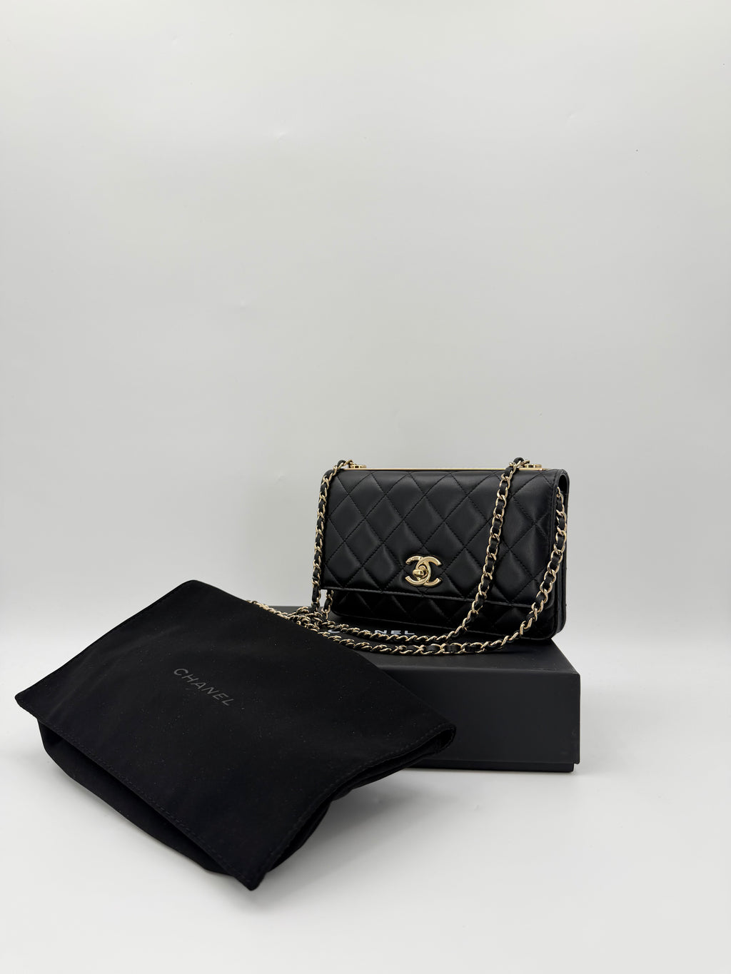 CHANEL TRENDY WOC