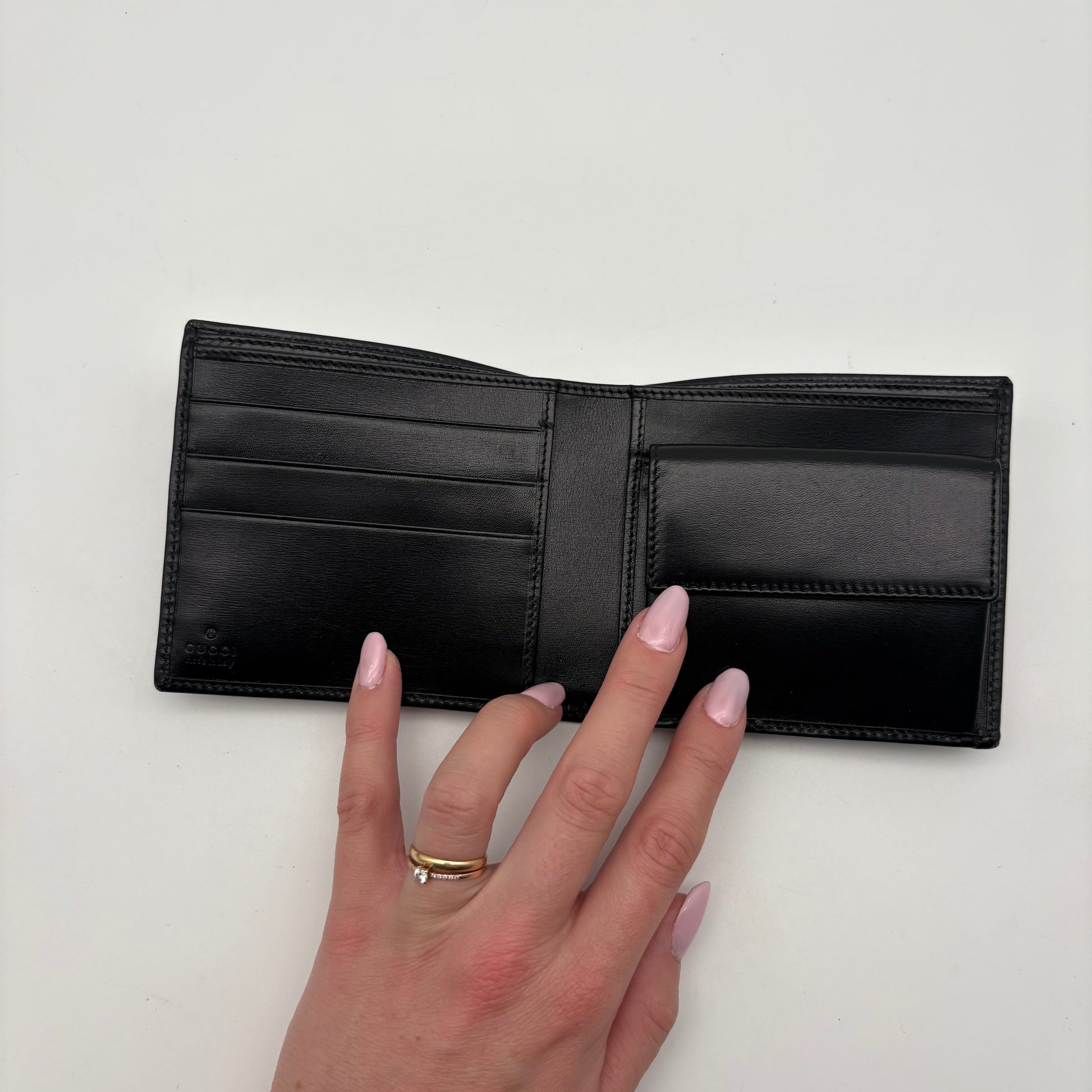Gucci G Black