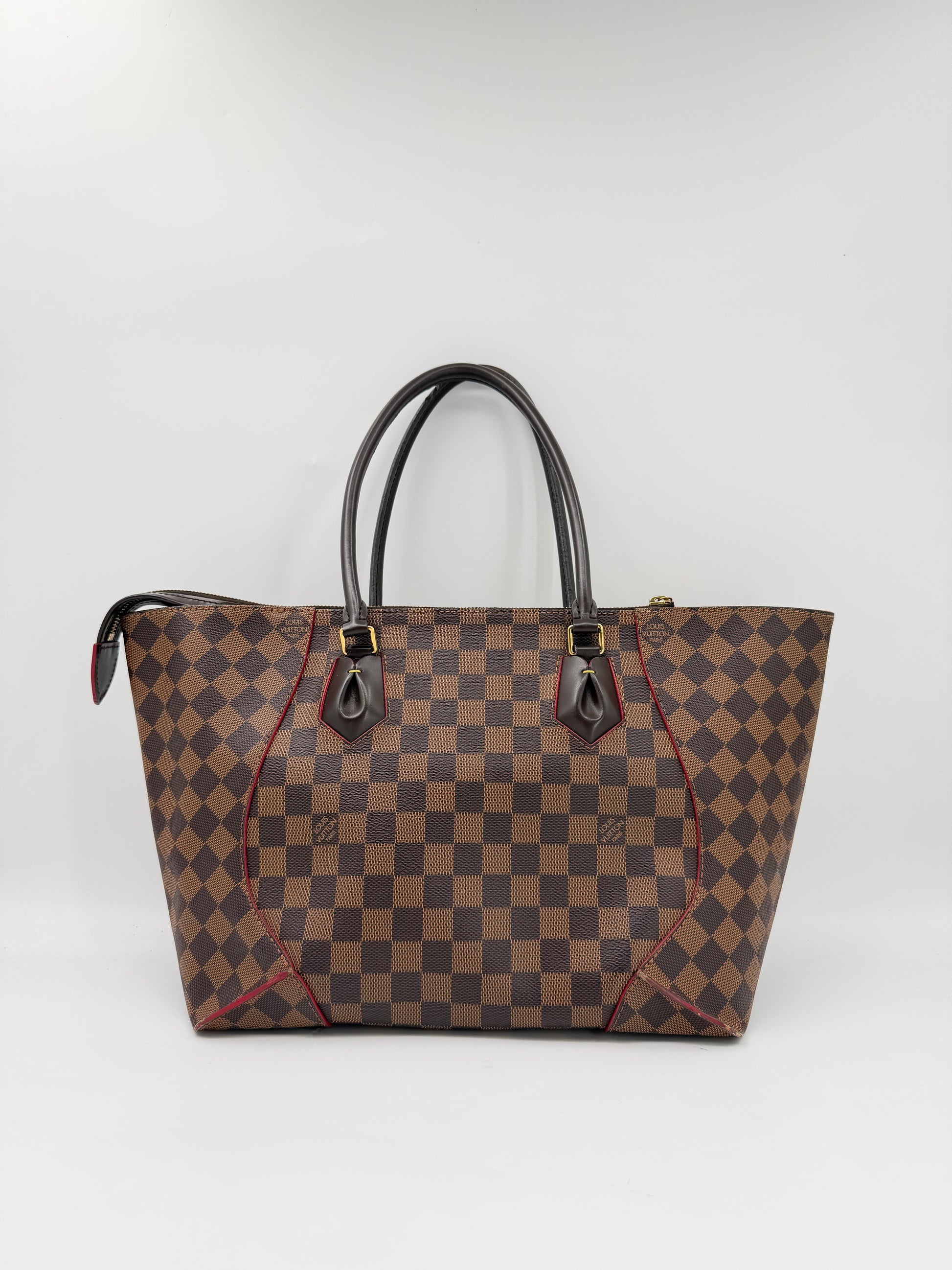 LOUIS VUITTON CAISSA