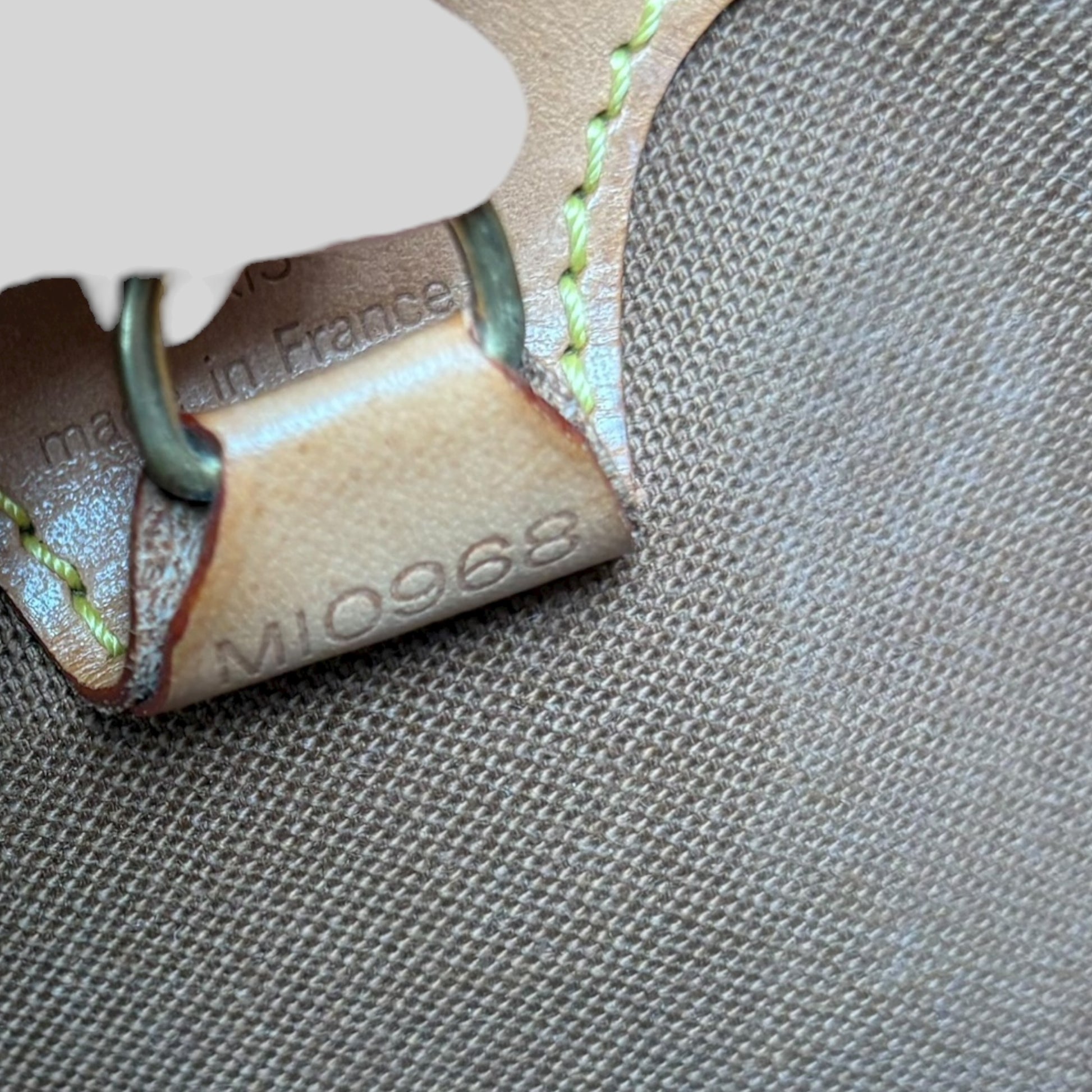 Louis Vuitton Ellipse PM