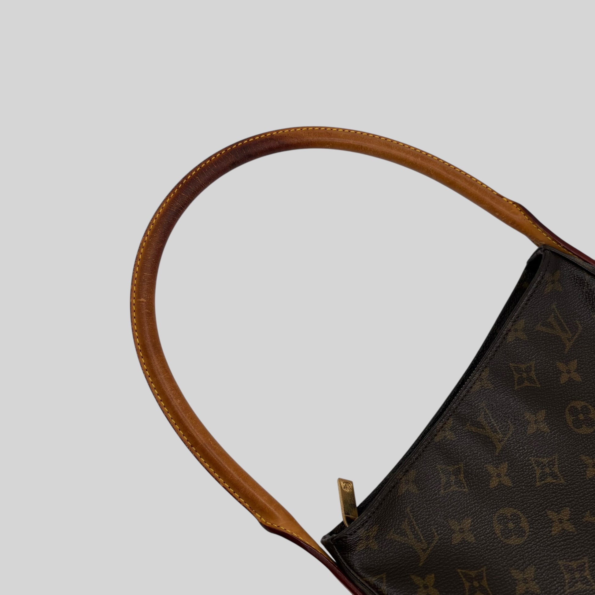 Louis Vuitton Looping MM