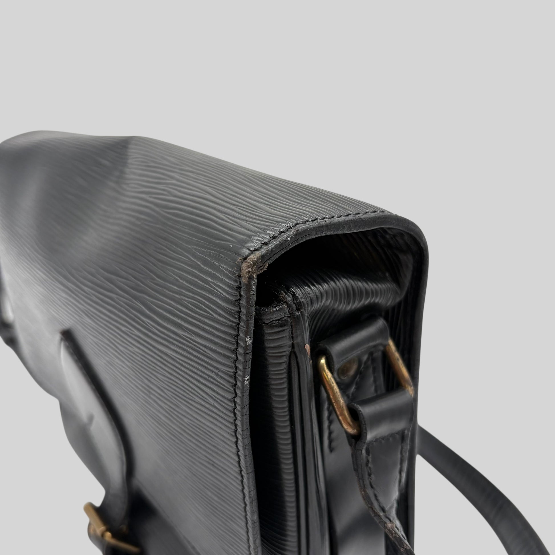 Louis Vuitton Cartouchière Epi
