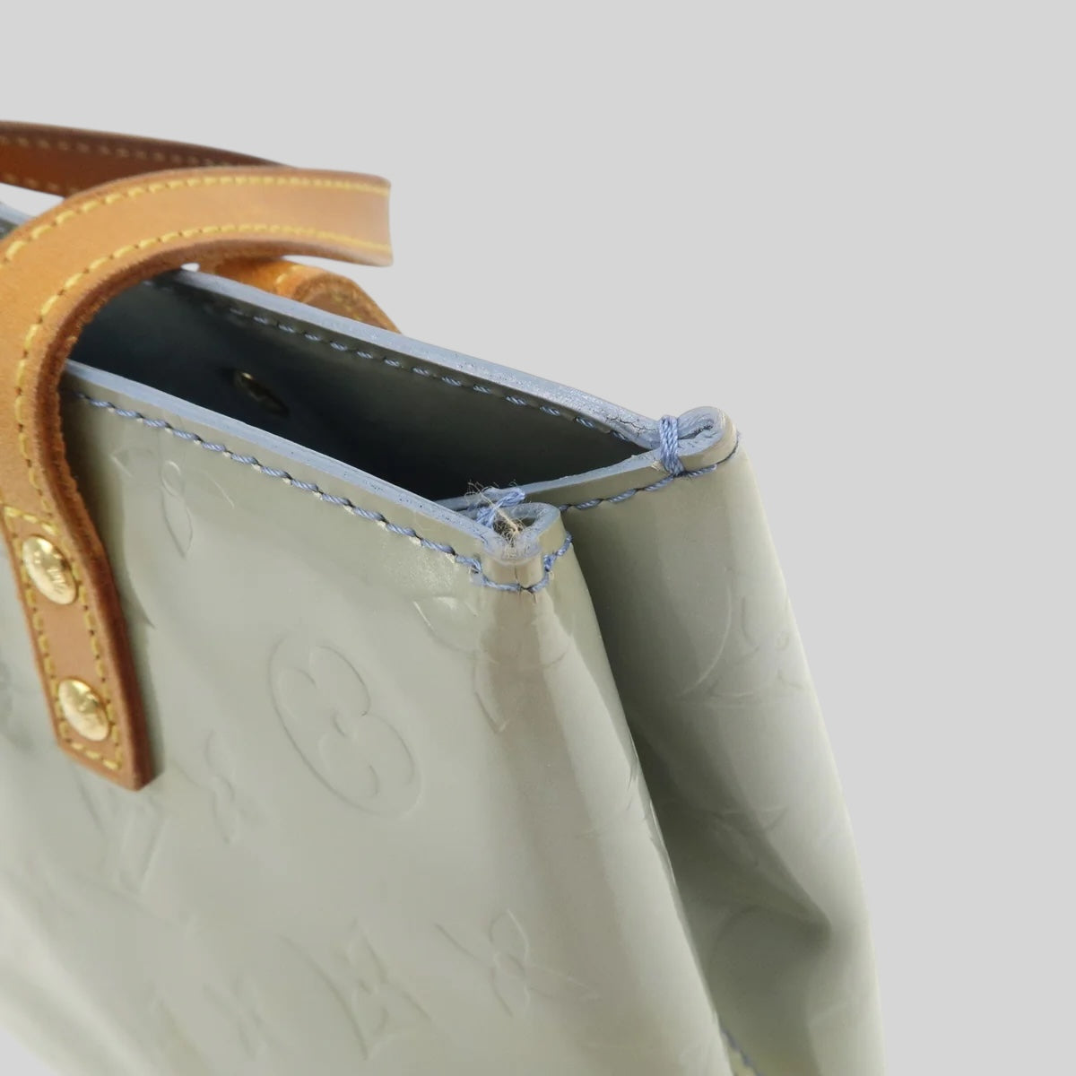 Louis Vuitton Reade PM