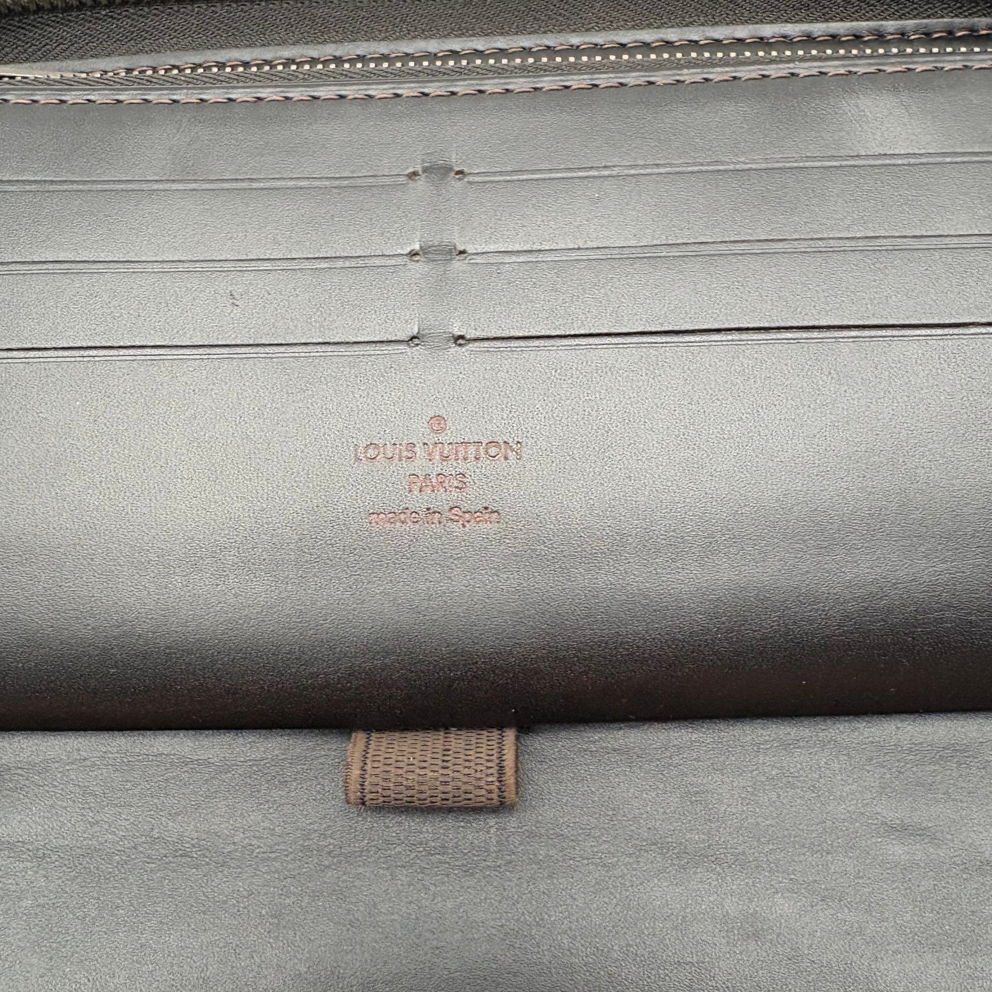 Louis Vuitton Zippy Organizer
