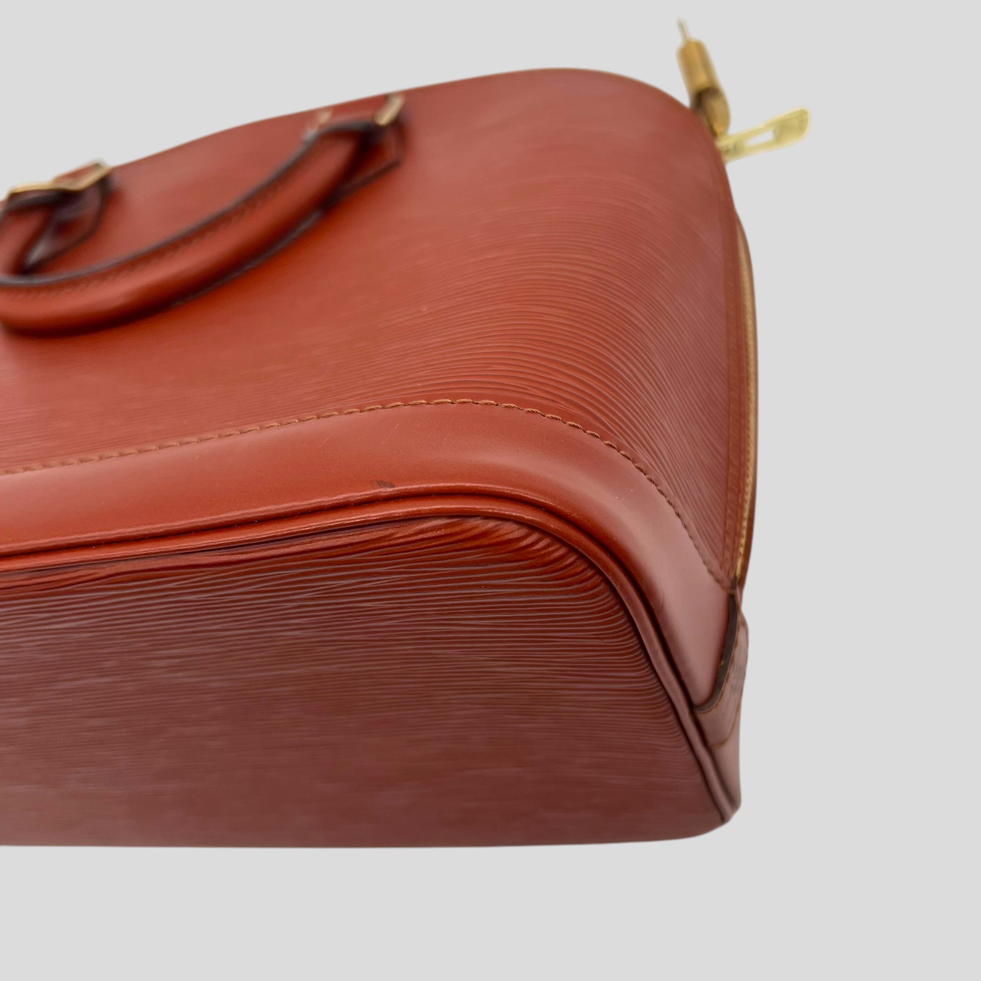 Louis Vuitton Alma PM