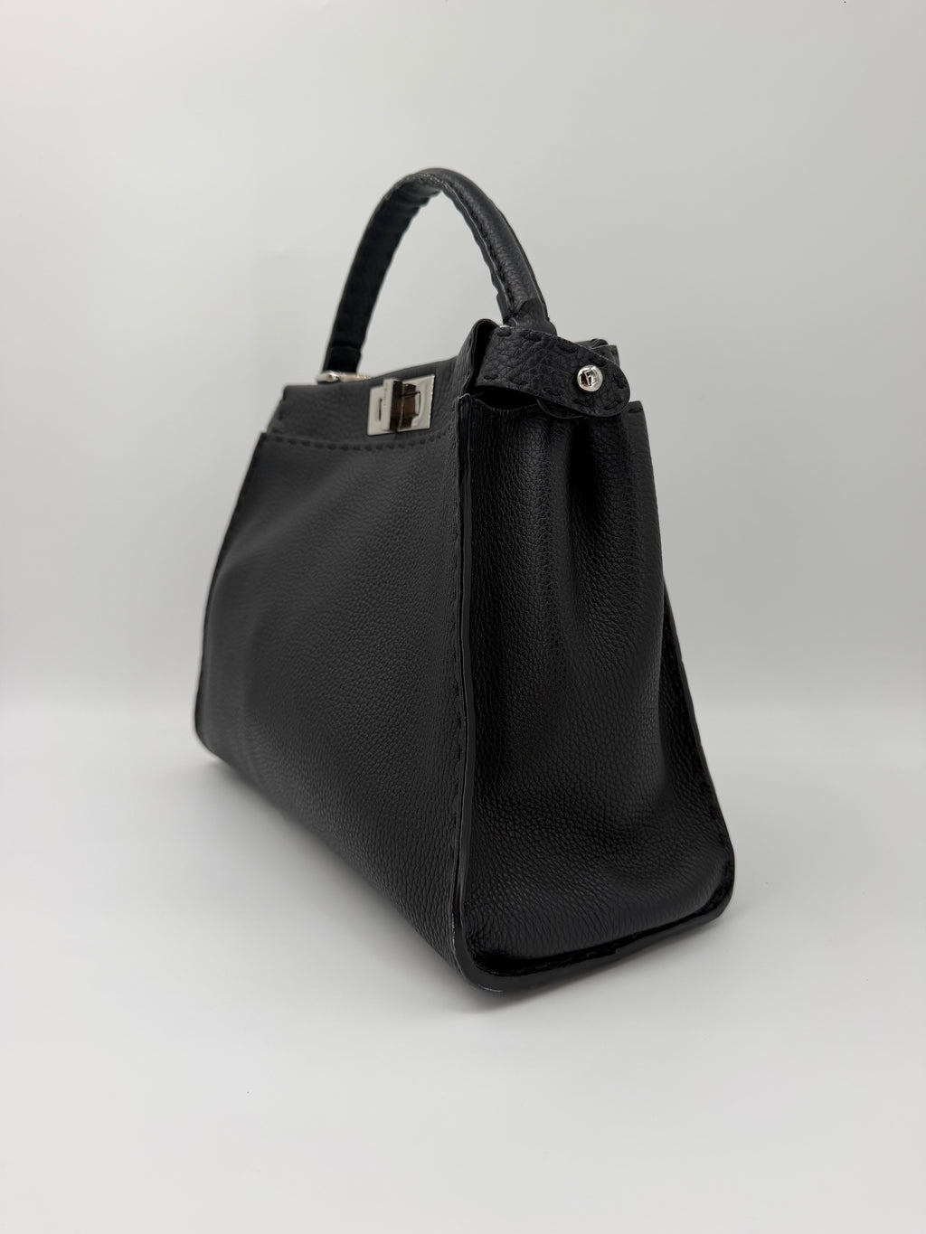 FENDI PEEKABOO SELLERIA