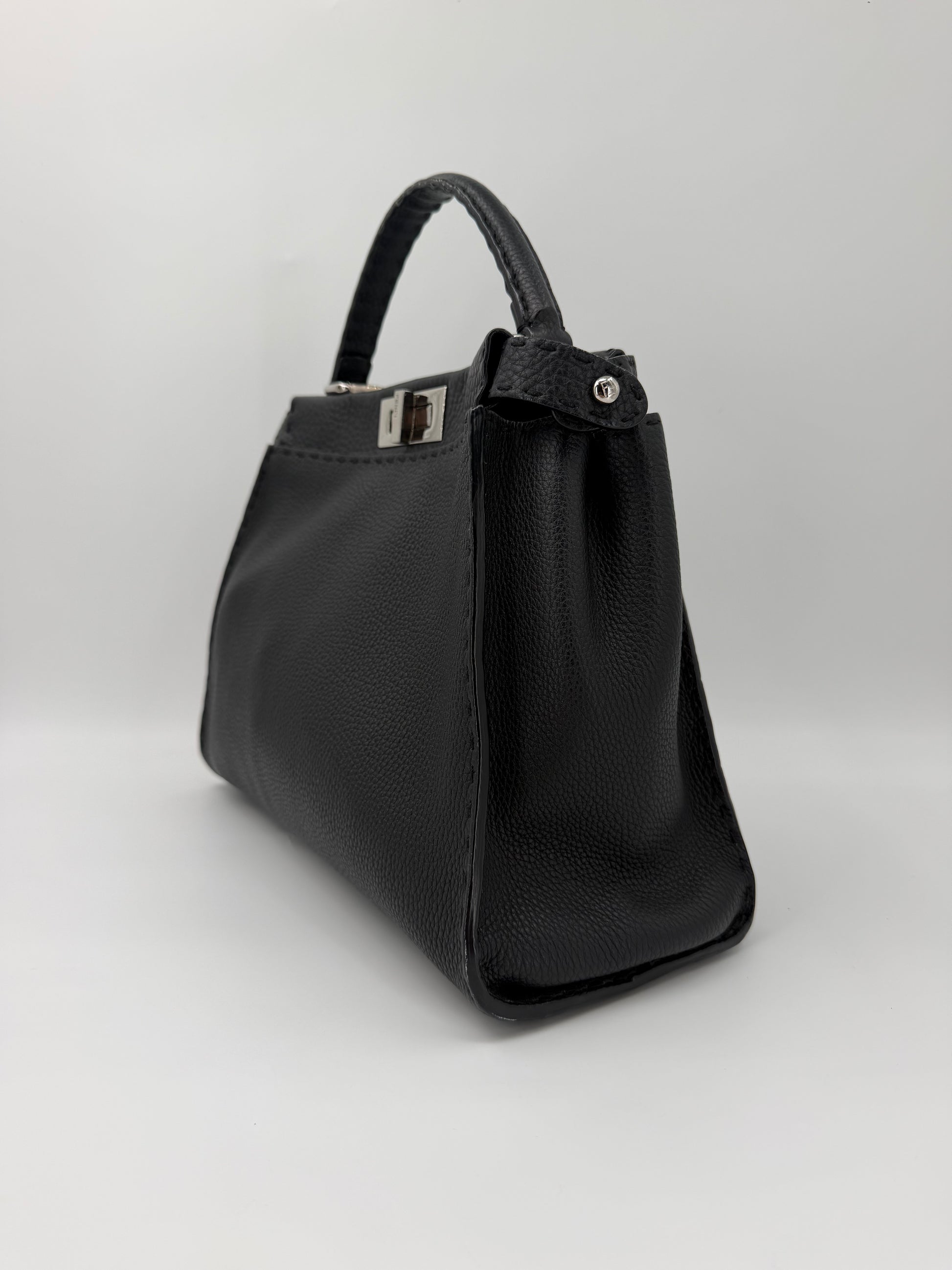 FENDI PEEKABOO SELLERIA