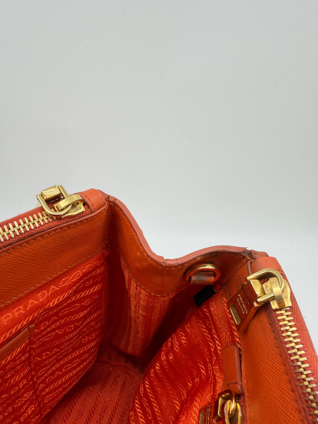 PRADA GALLERIA SAFFIANO