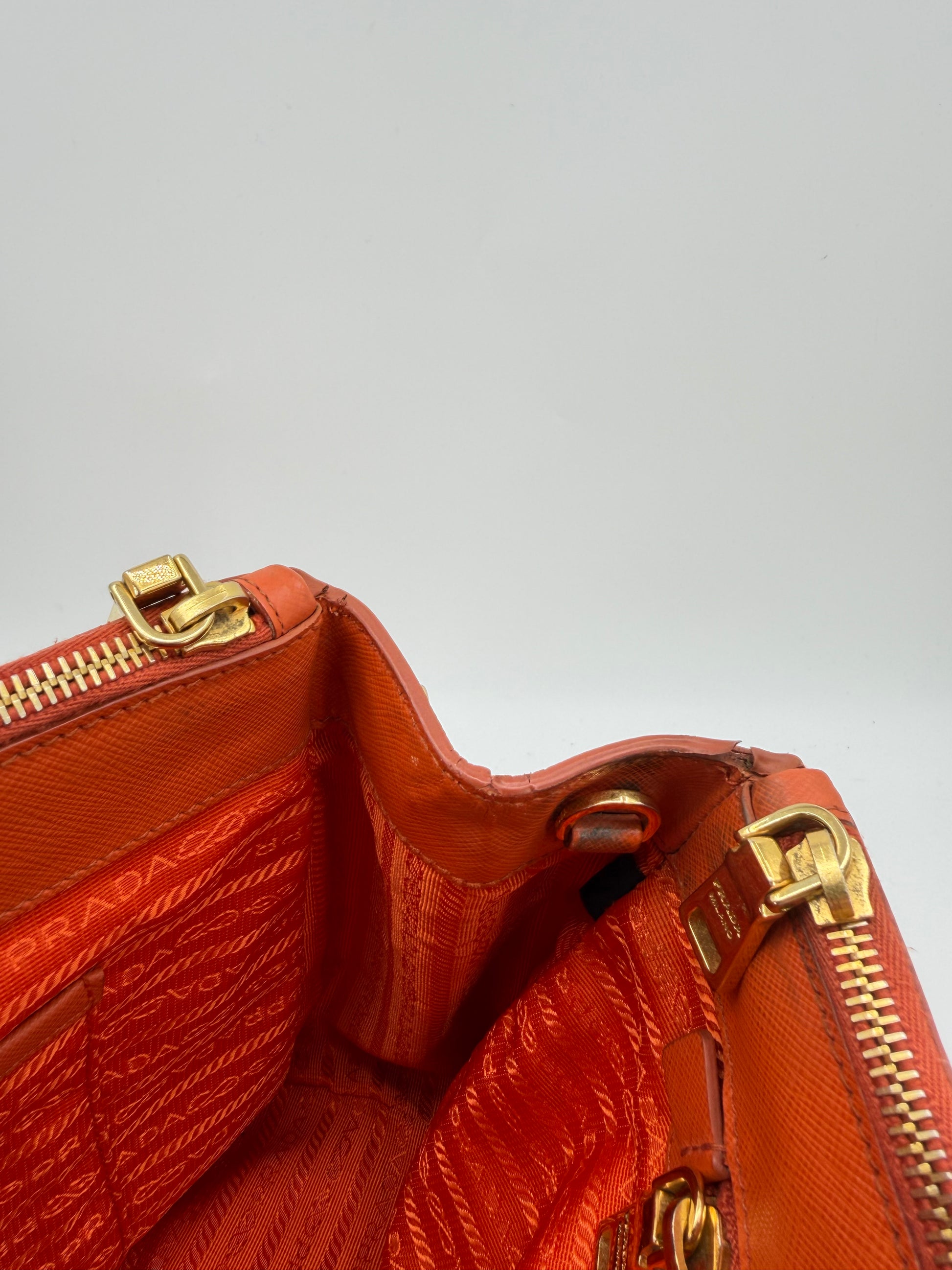 PRADA GALLERIA SAFFIANO
