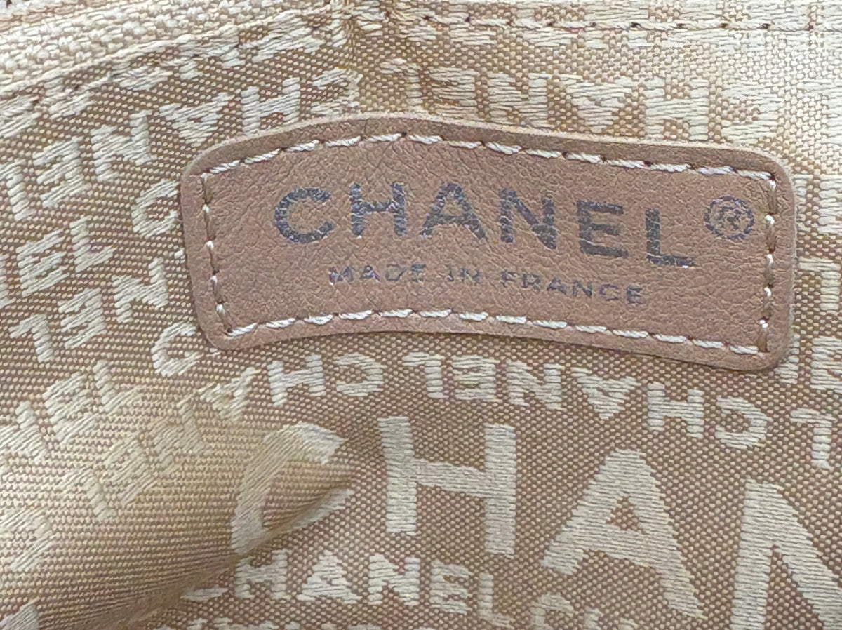 CHANEL CLASSIQUE  FLAP DENIM