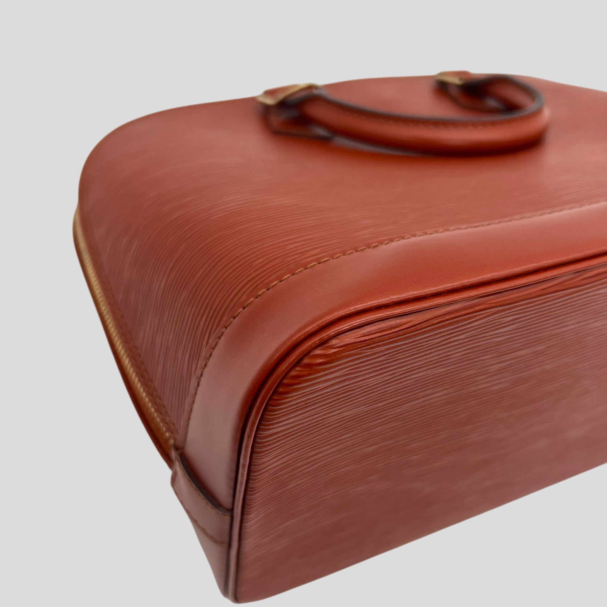 Louis Vuitton Alma PM