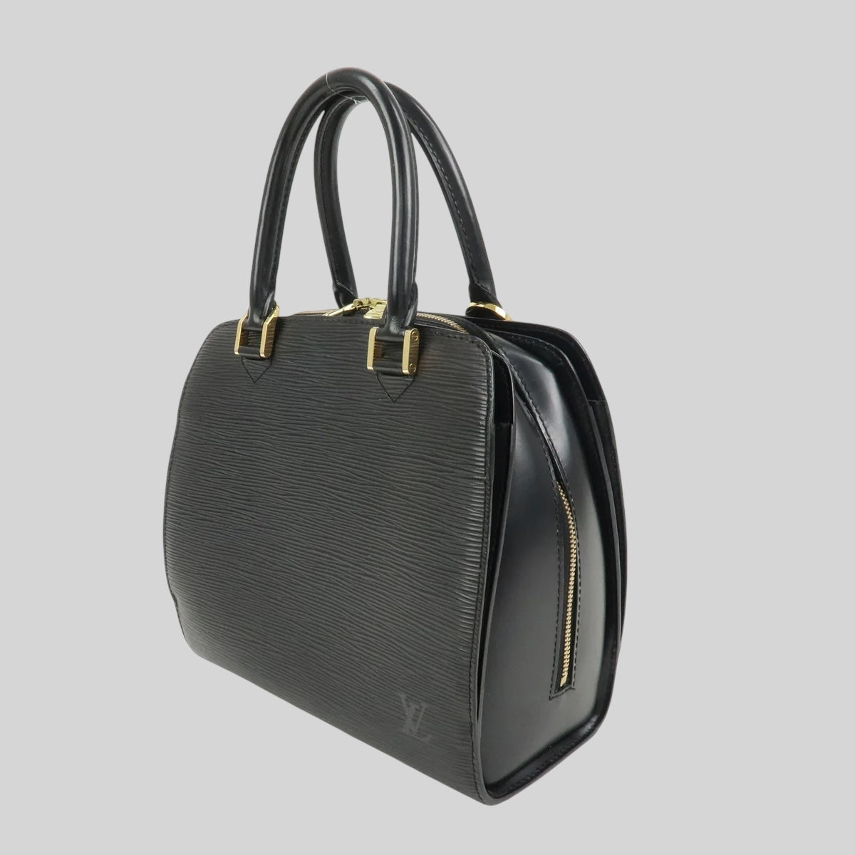 Louis Vuitton Pont-Neuf