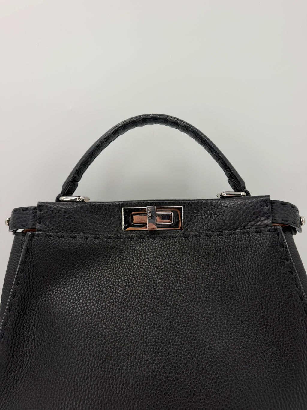 FENDI PEEKABOO SELLERIA