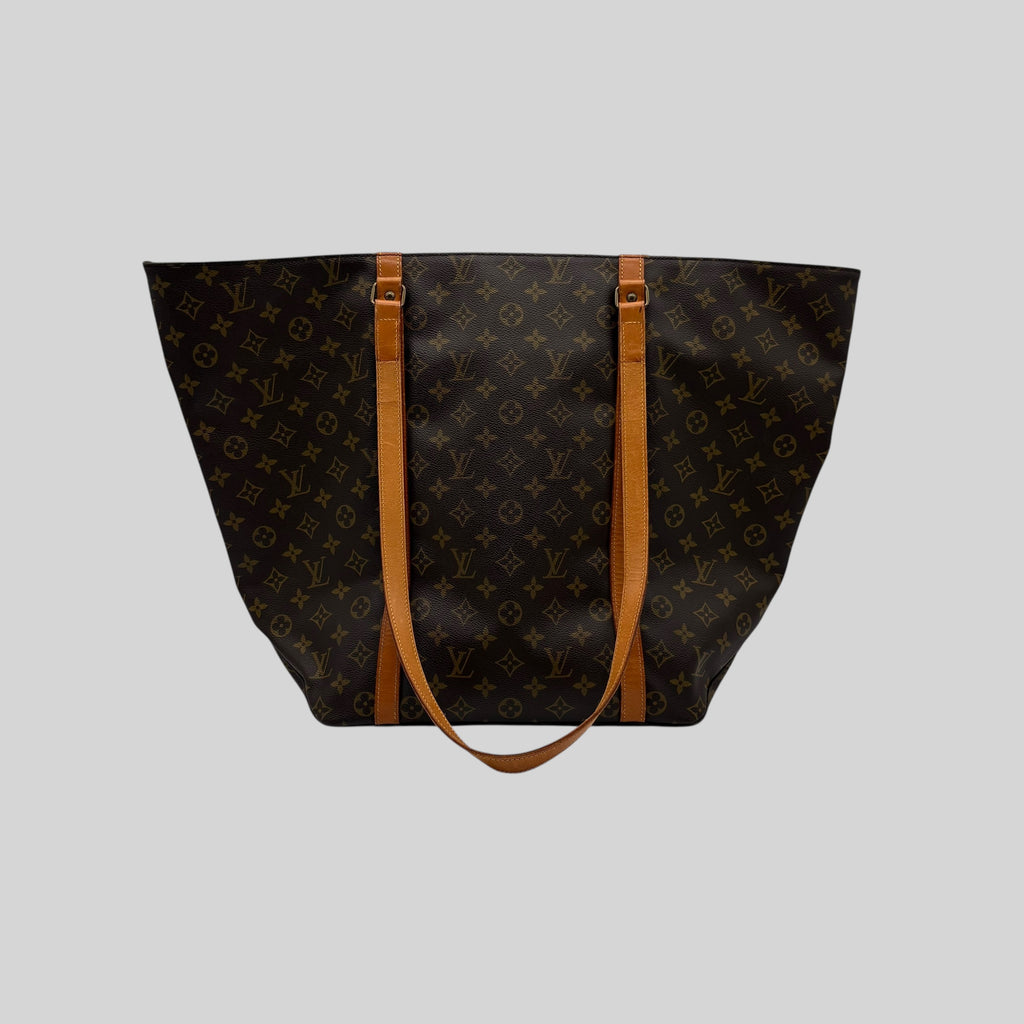 Louis Vuitton Shopping GM