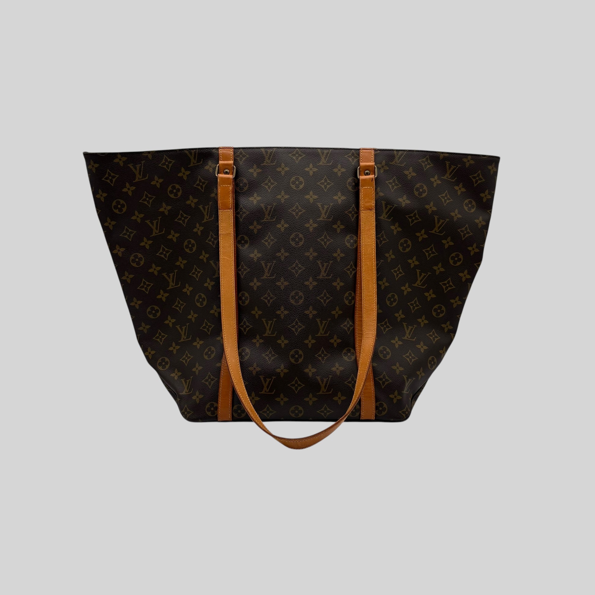 Louis Vuitton Shopping GM