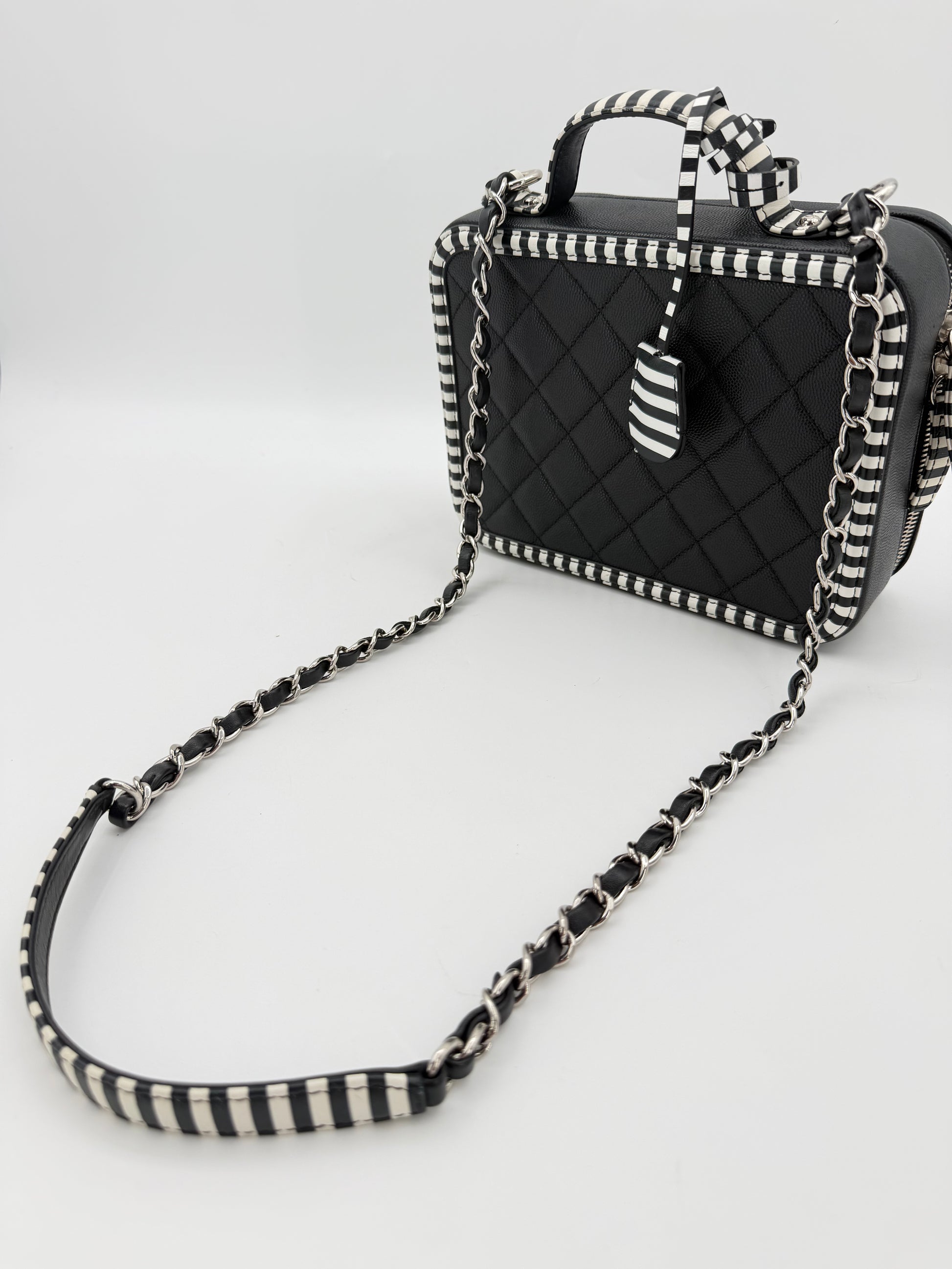 CHANEL VANITY FILIGREE