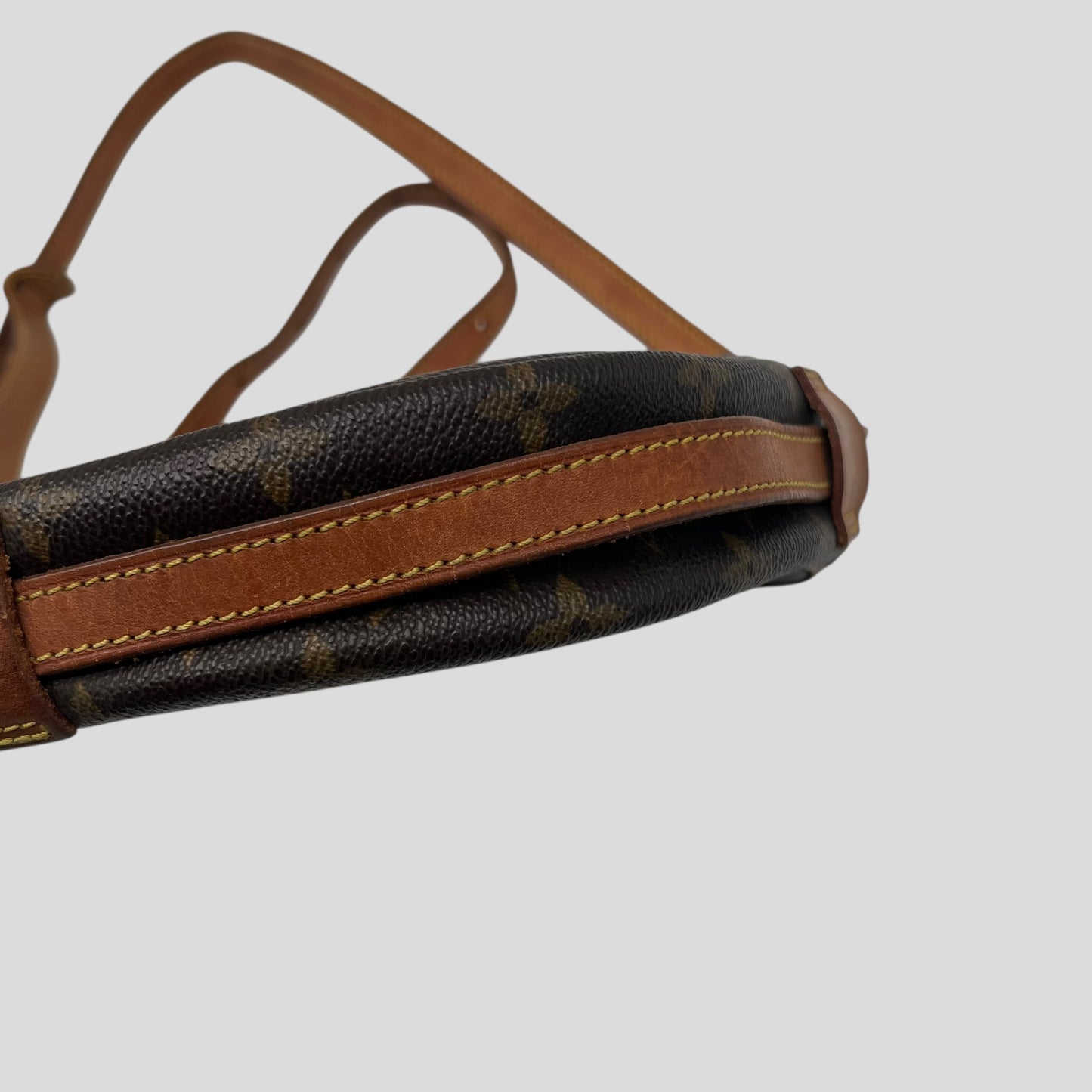 Louis Vuitton Jeune Fille MM
