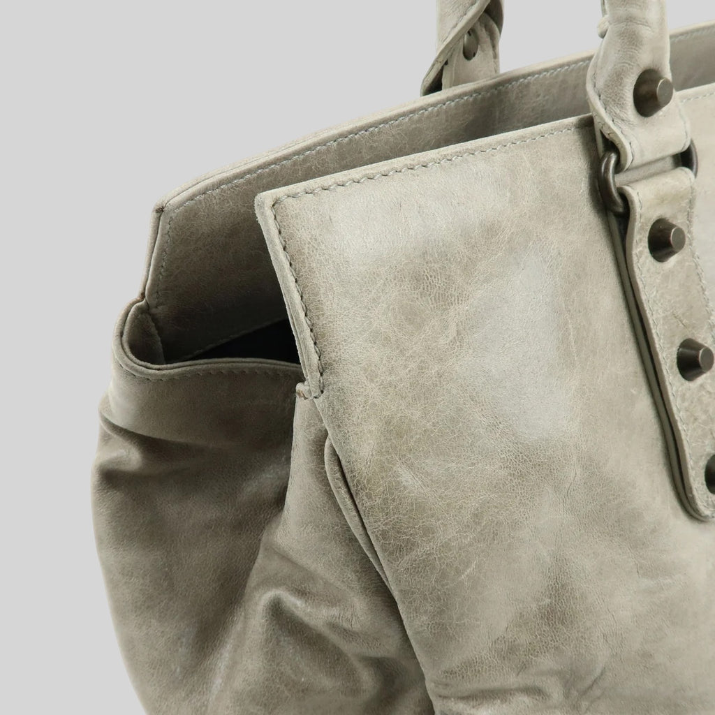 Balenciaga The Shopping