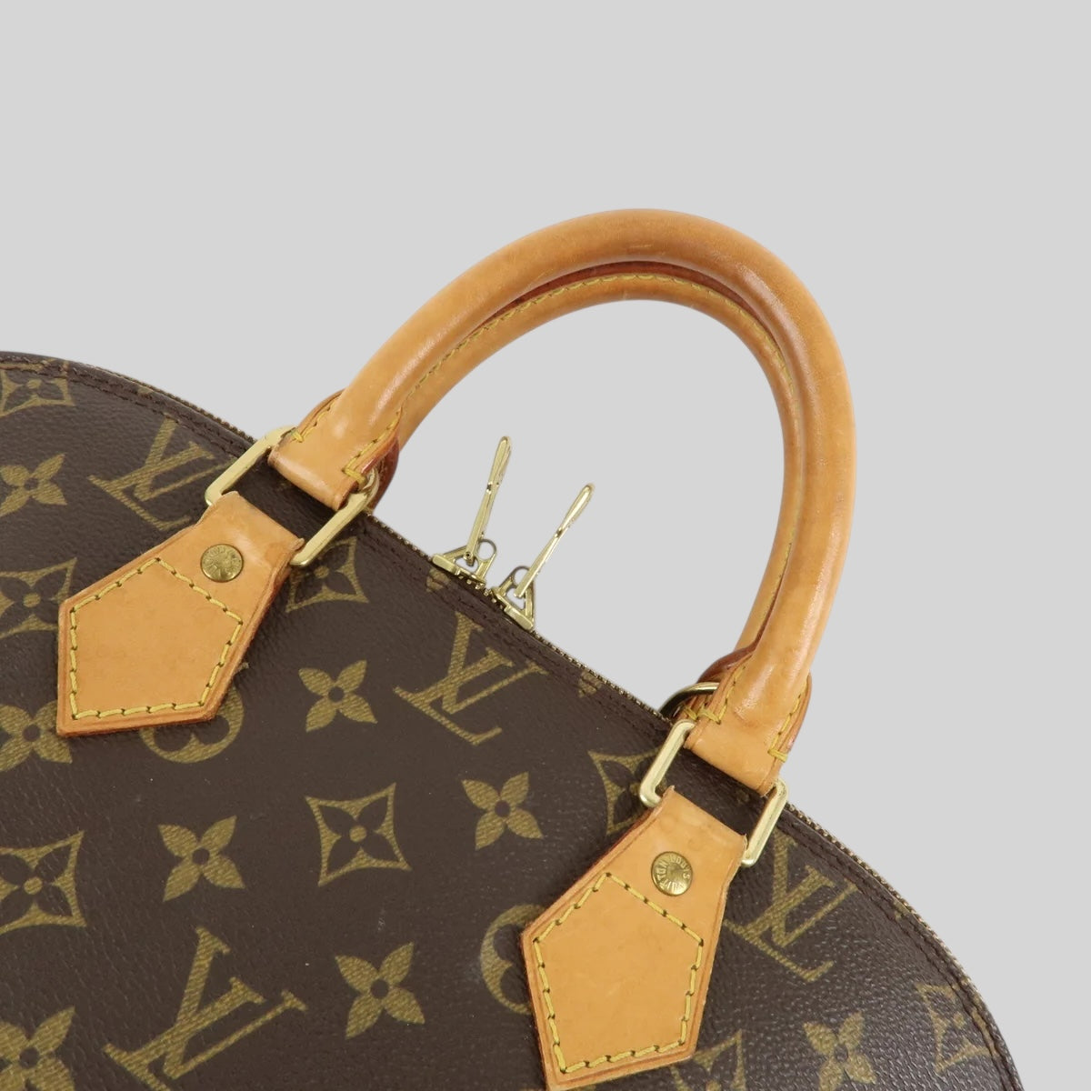 Louis Vuitton Alma PM