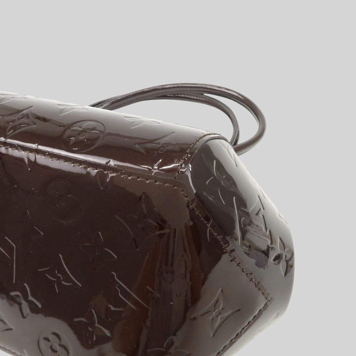 Louis Vuitton Sherwood