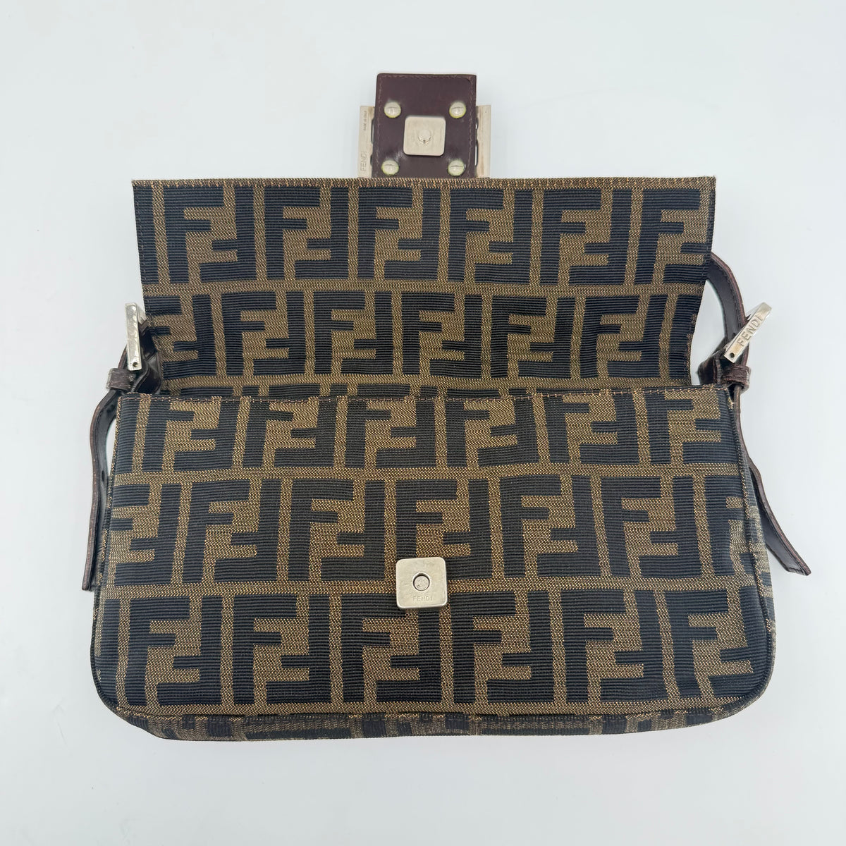 FENDI BAGUETTE FF