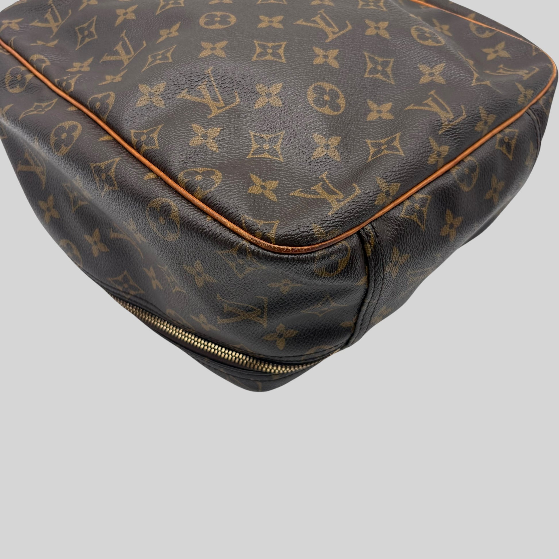 Louis Vuitton Excursion