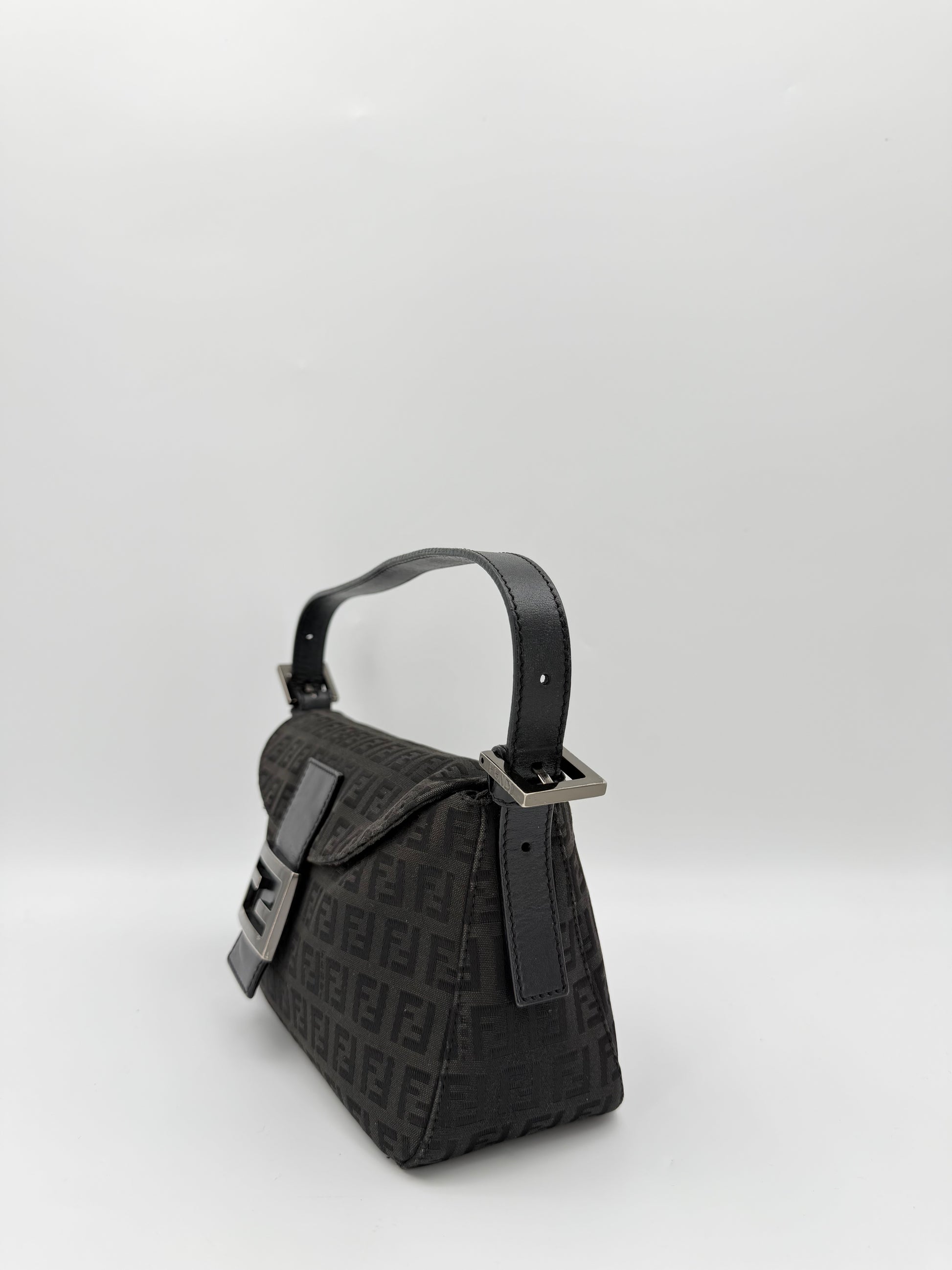 FENDI BAGUETTE FF