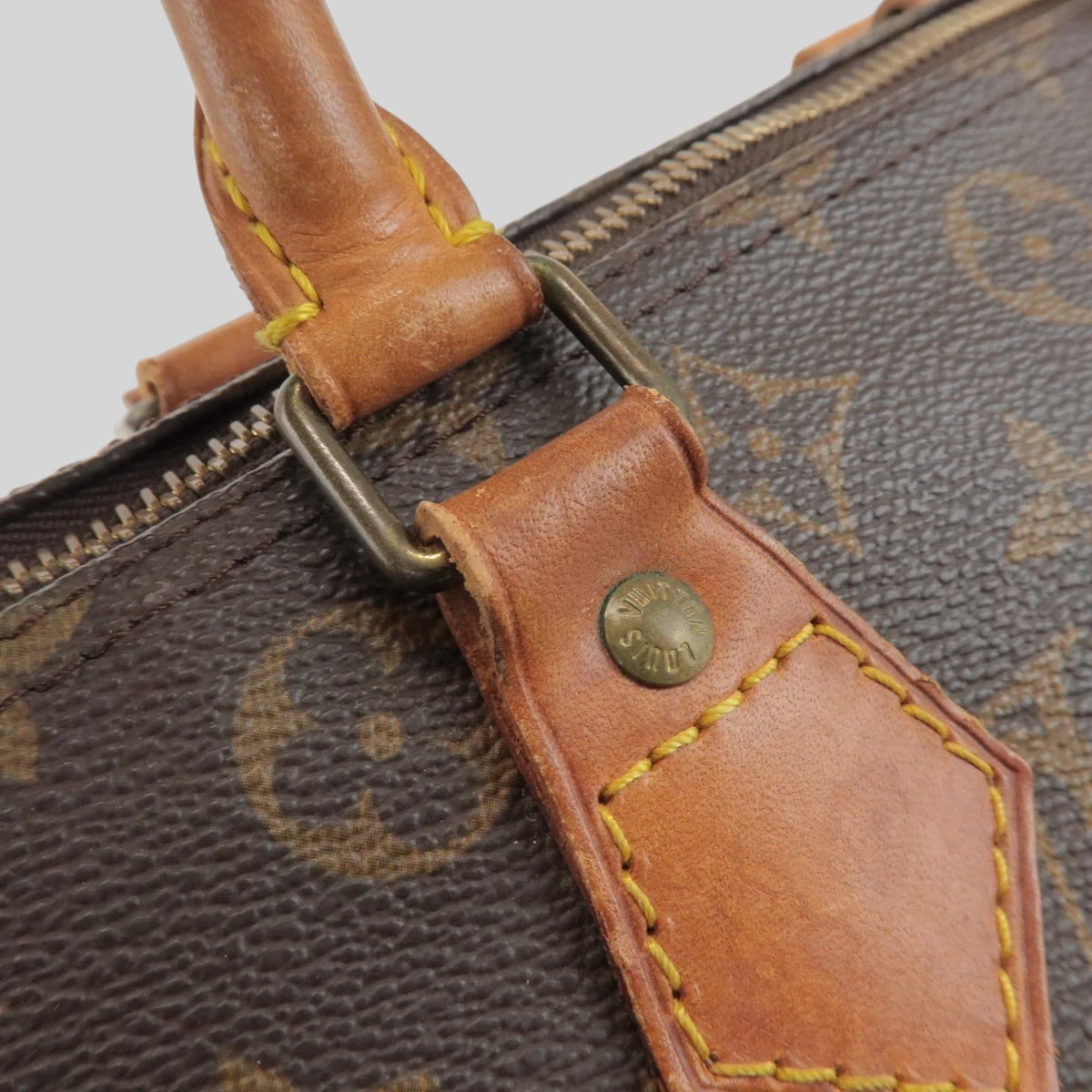 Louis Vuitton Speedy 30