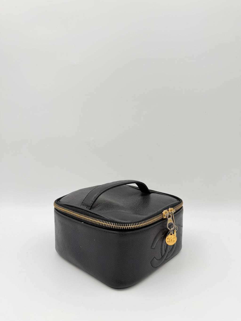 CHANEL VANITY