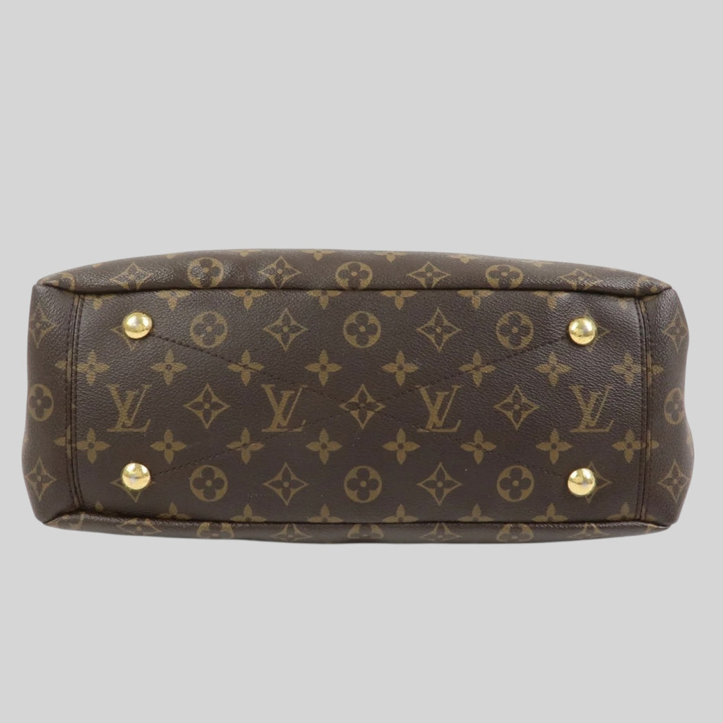 Louis Vuitton Pallas