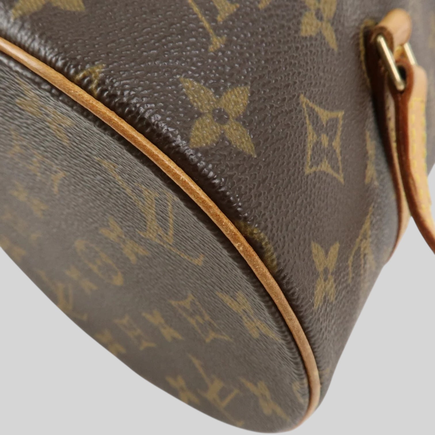 Louis Vuitton Papillon 30