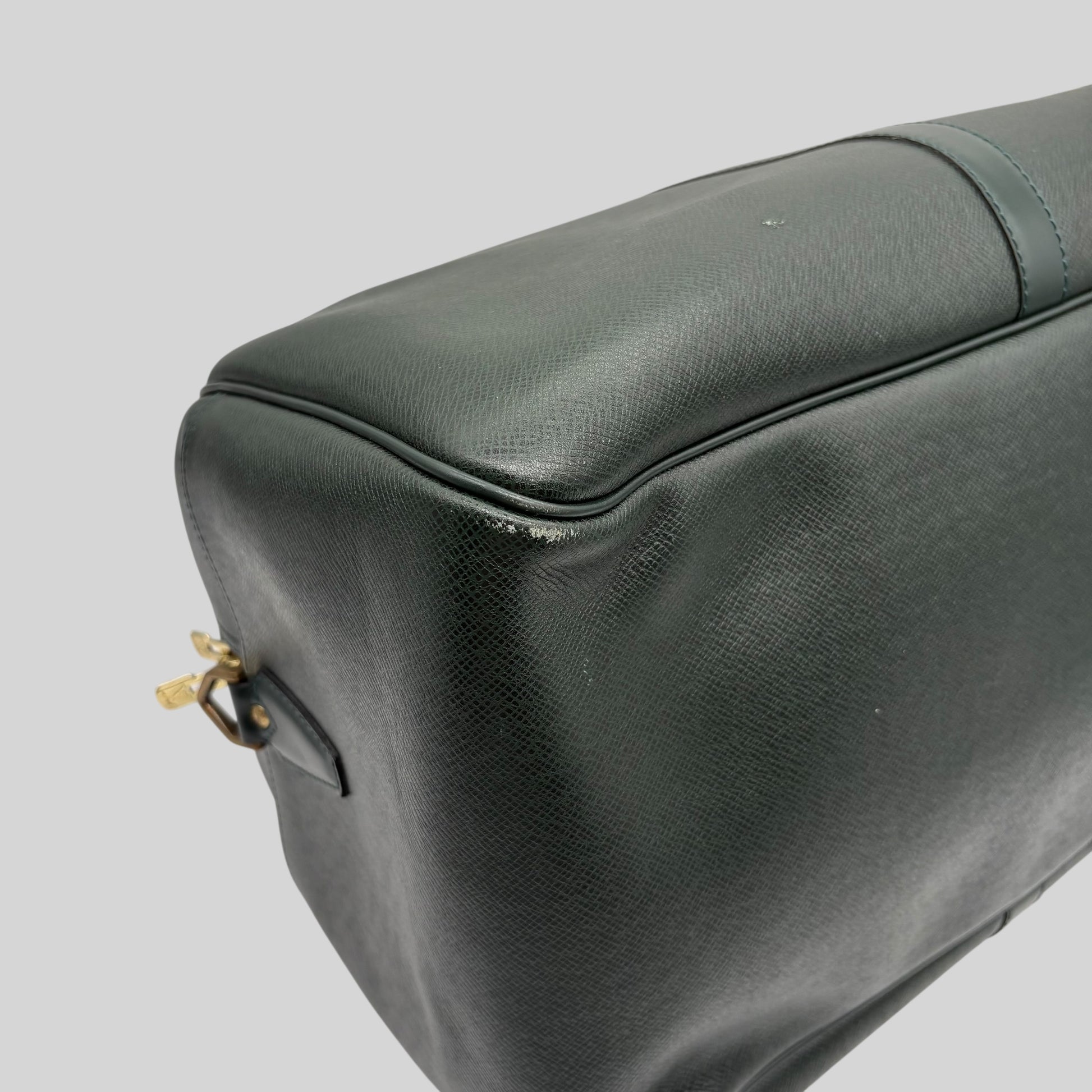 Louis Vuitton Kendall Taiga