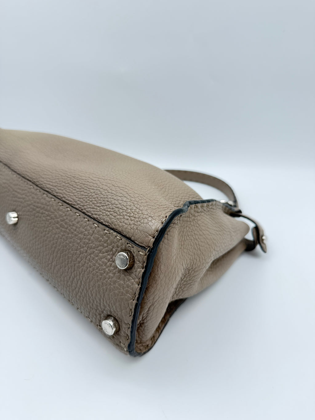 FENDI PEEKABOO SELLERIA
