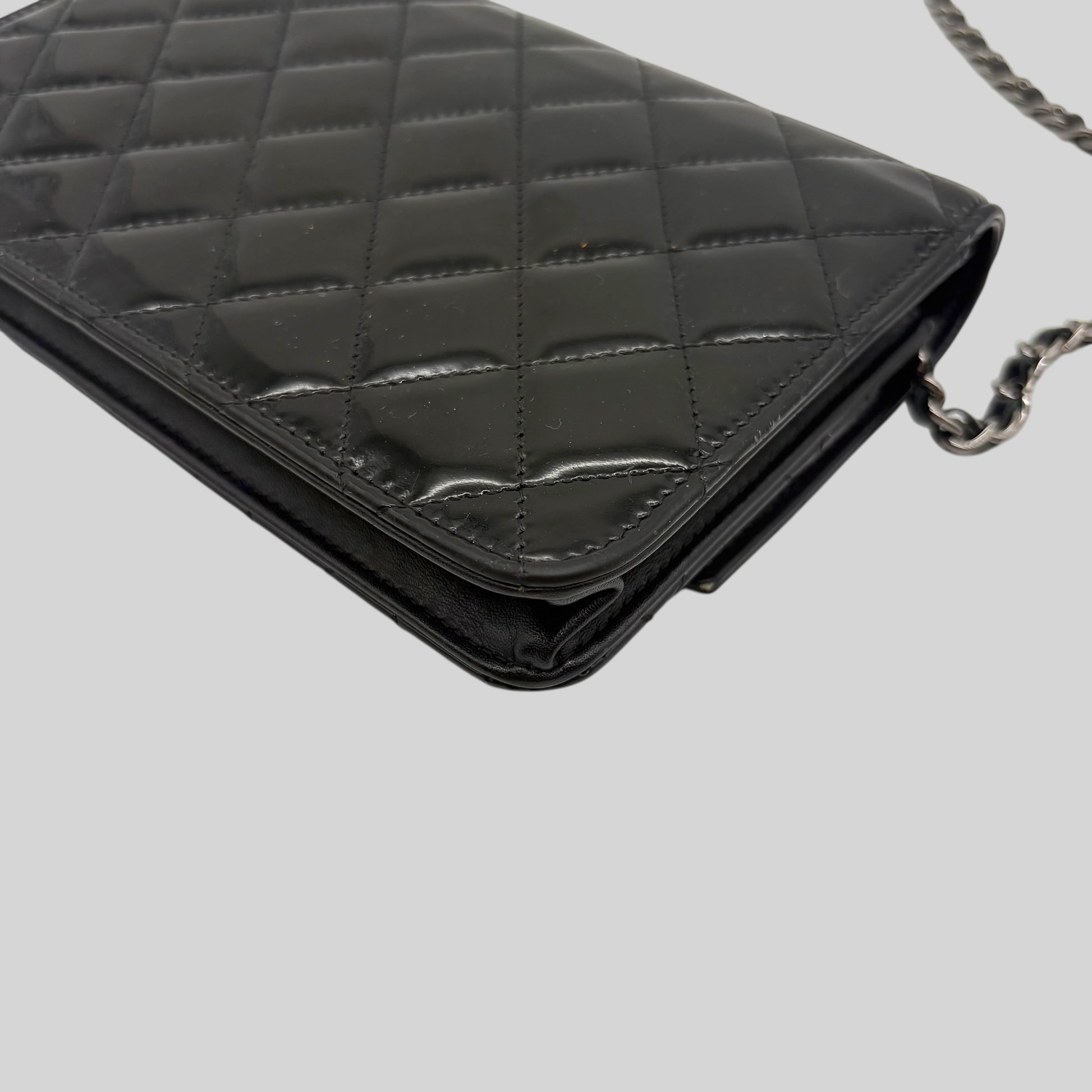 Chanel Wallet On Chain