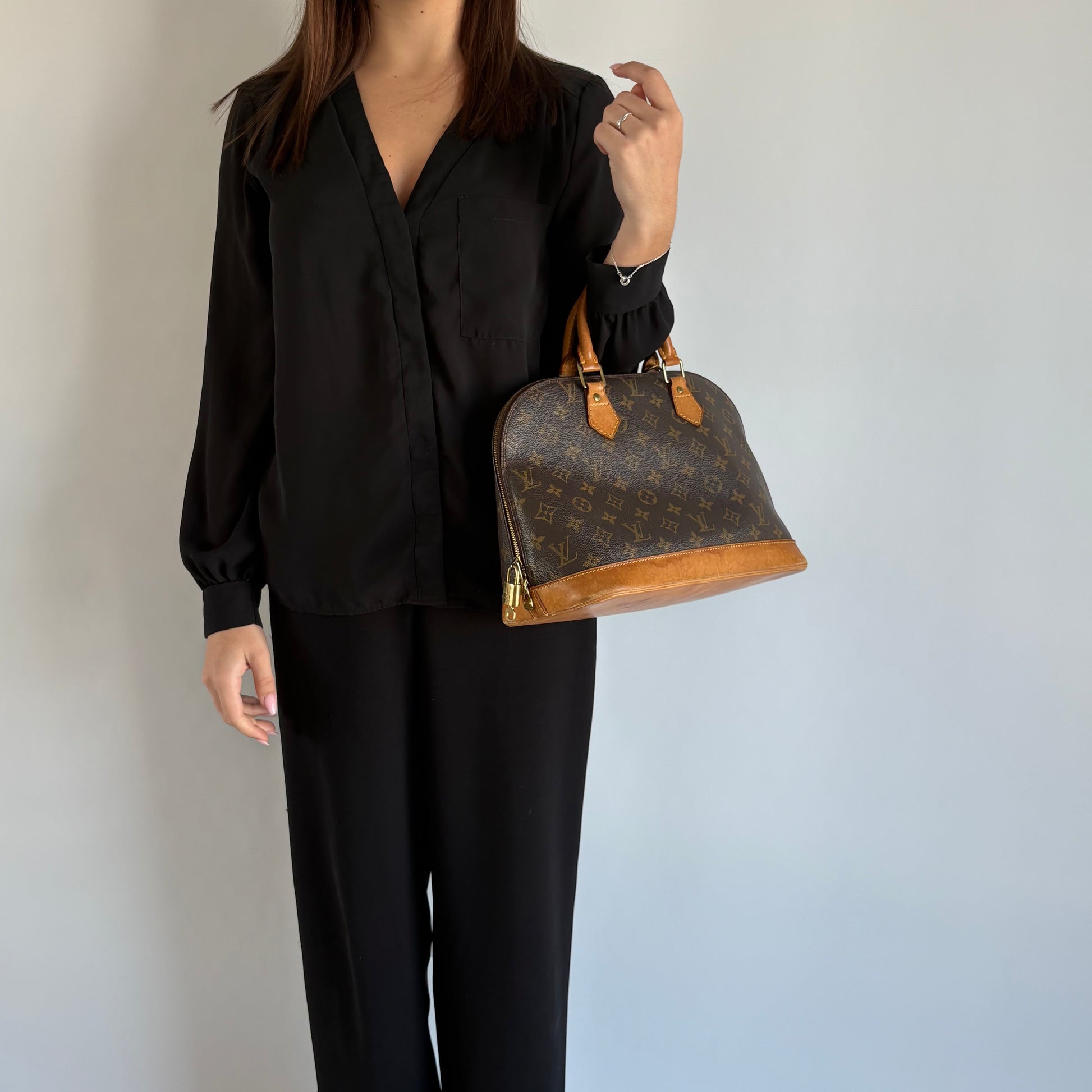 Louis Vuitton Alma PM