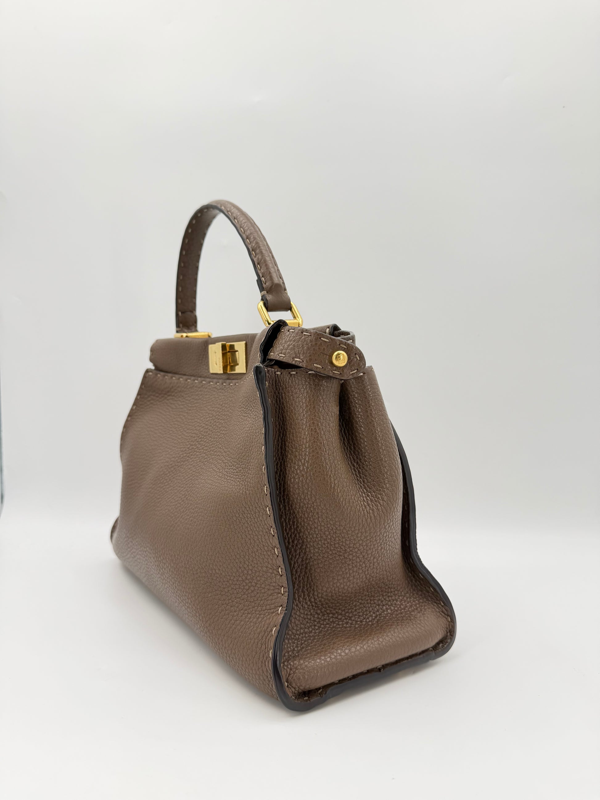 FENDI PEEKABOO SELLERIA