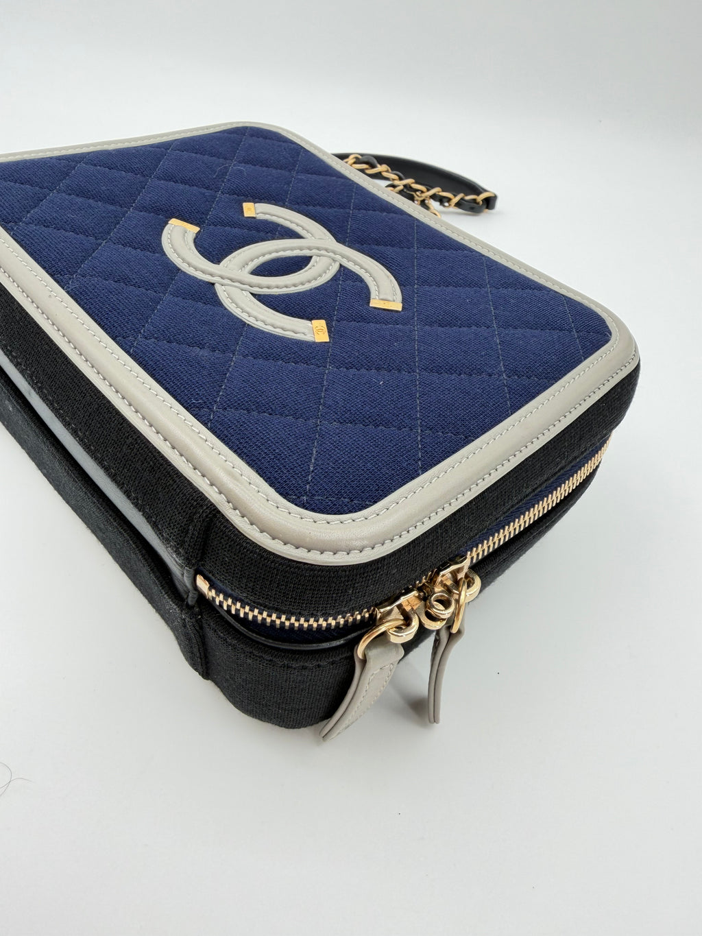 CHANEL VANITY  FILIGREE