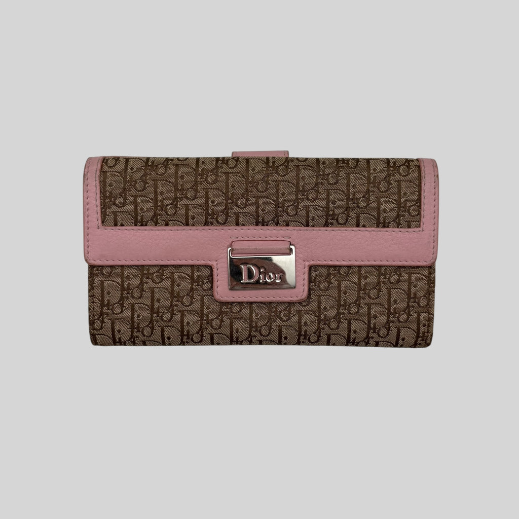 Dior Trotter